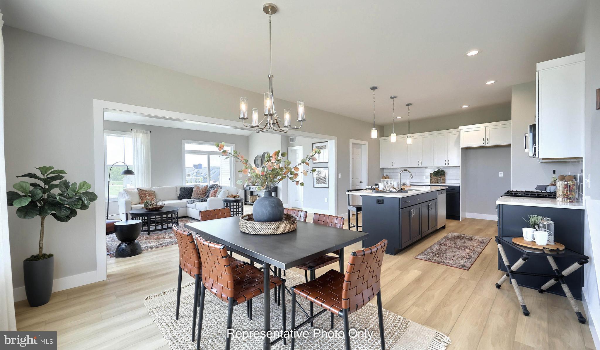 WINDING CREEK - Residential