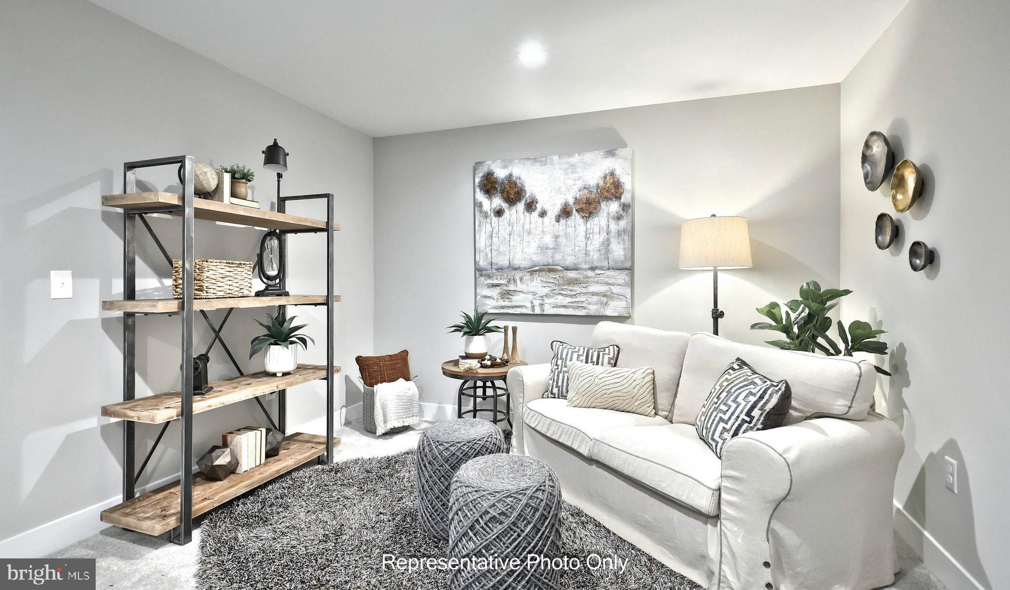 WINDING CREEK - Residential