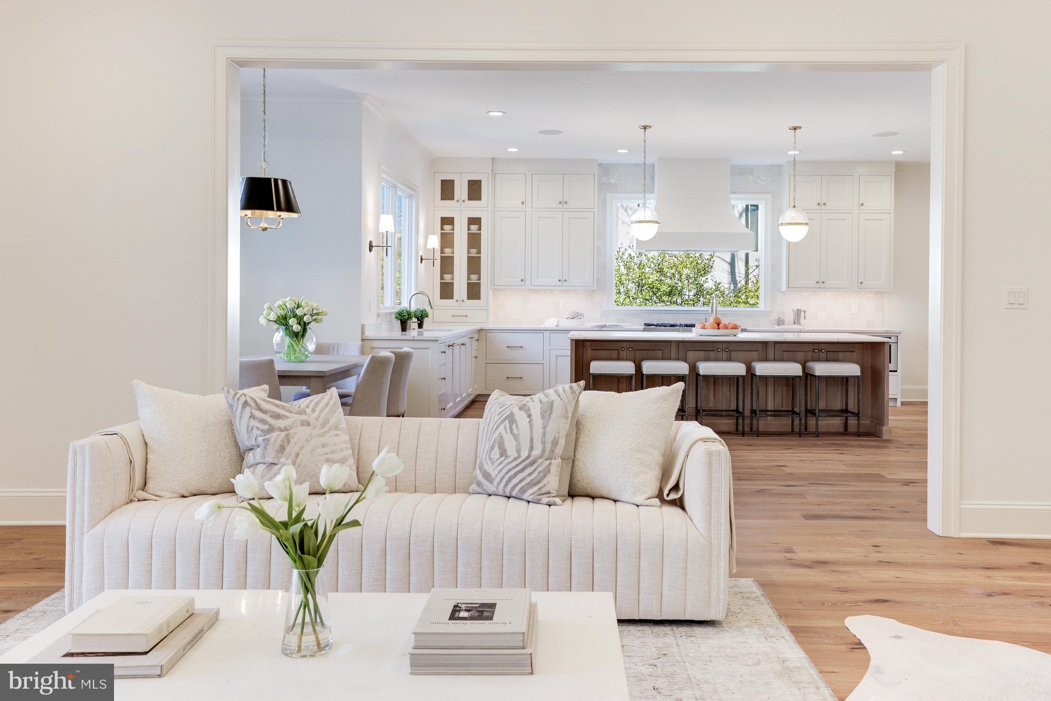 FRANKLIN PARK - Residential