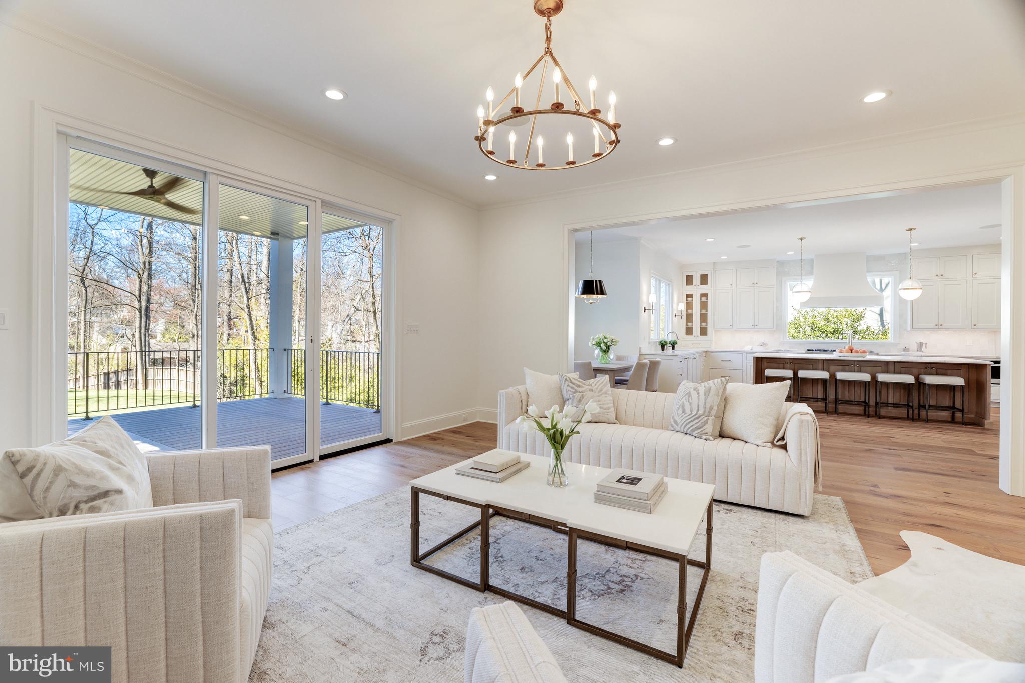 FRANKLIN PARK - Residential