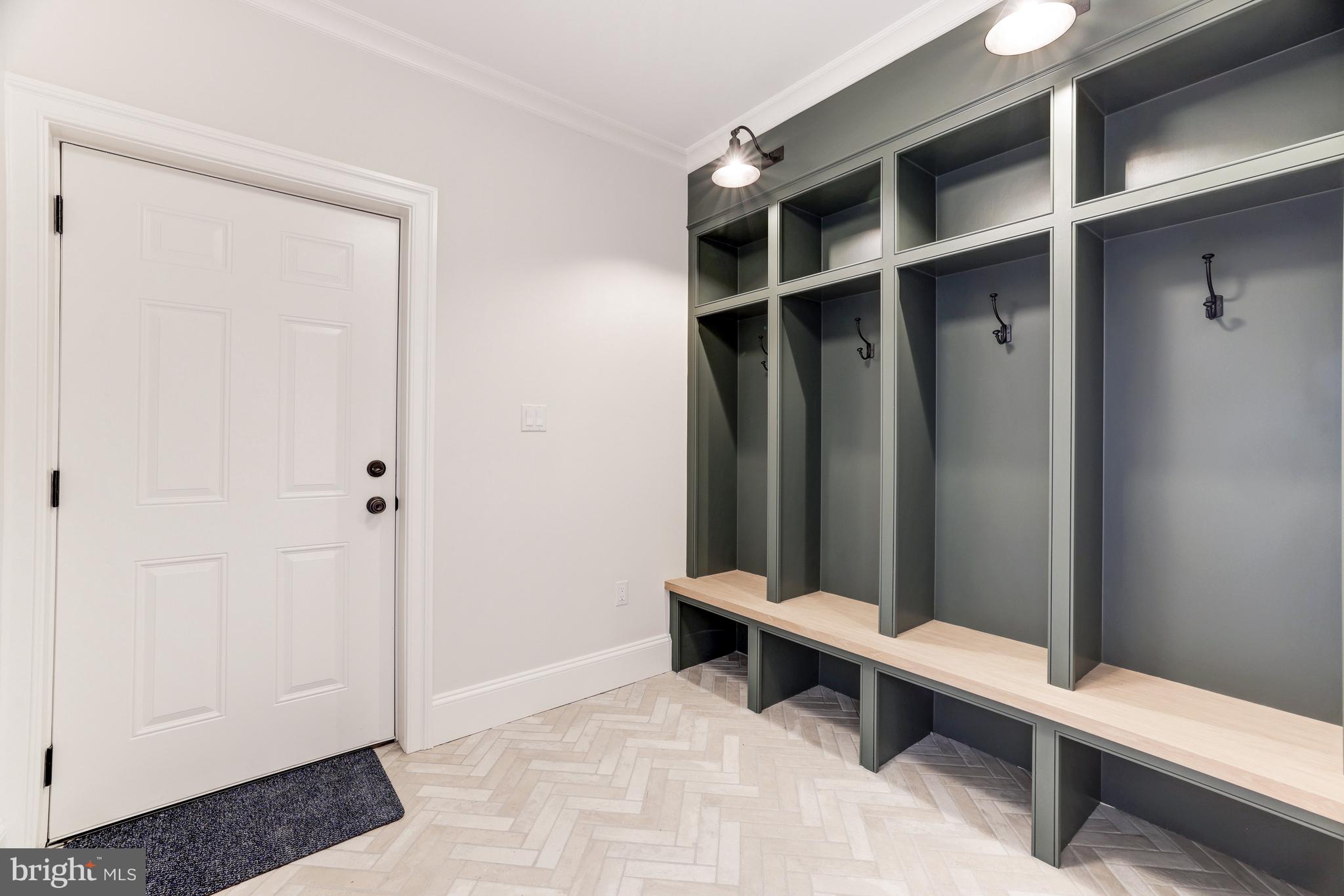 FRANKLIN PARK - Residential