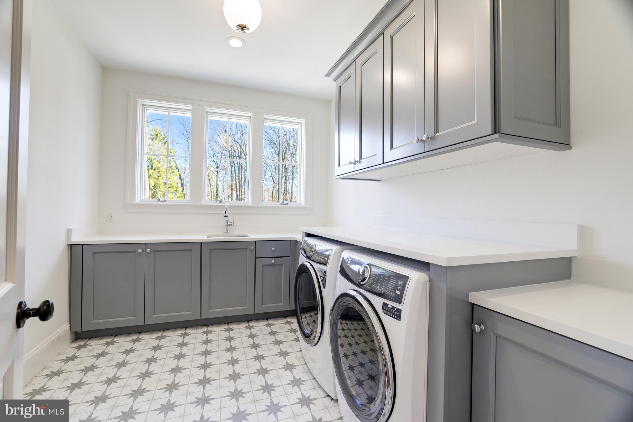 FRANKLIN PARK - Residential