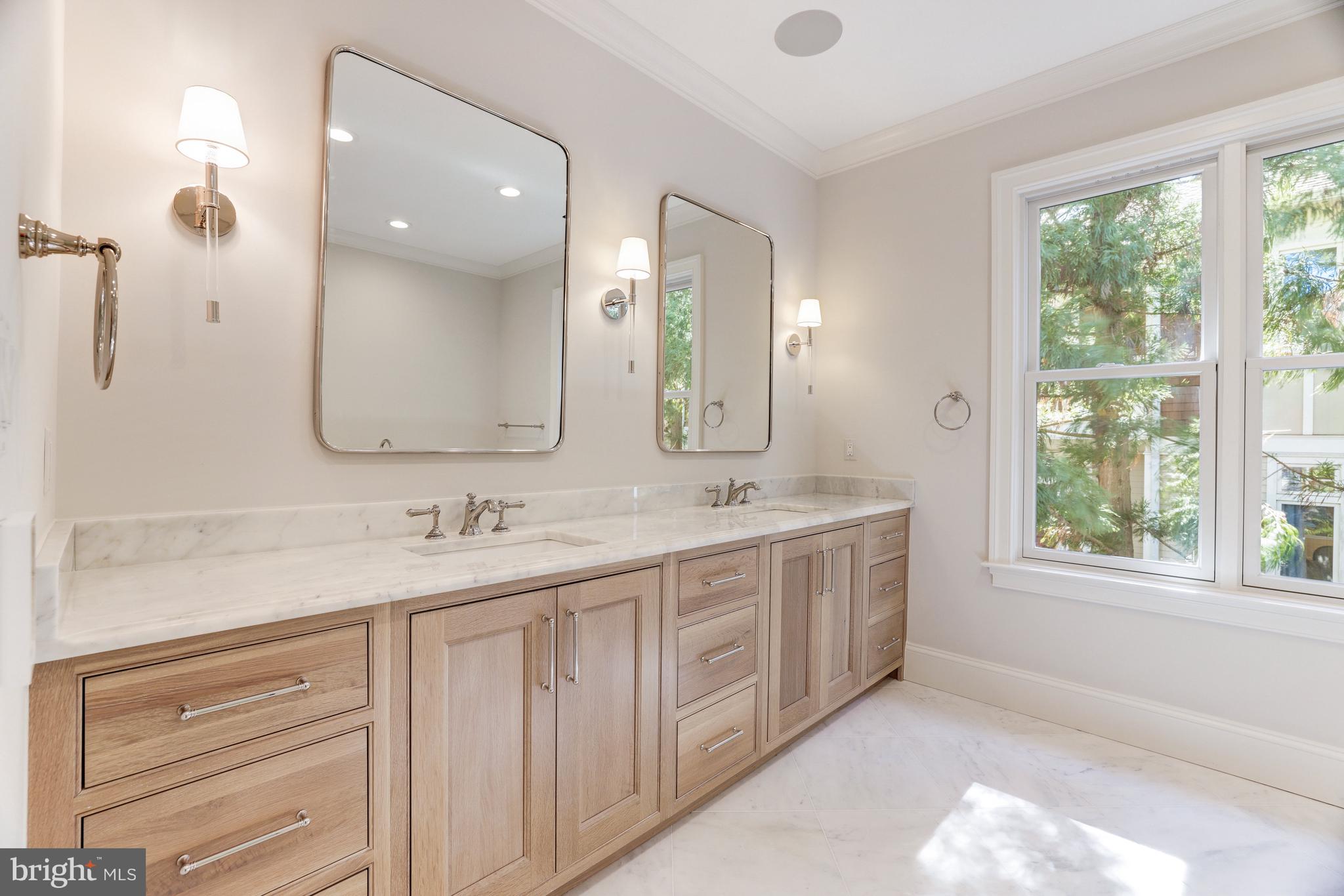 FRANKLIN PARK - Residential