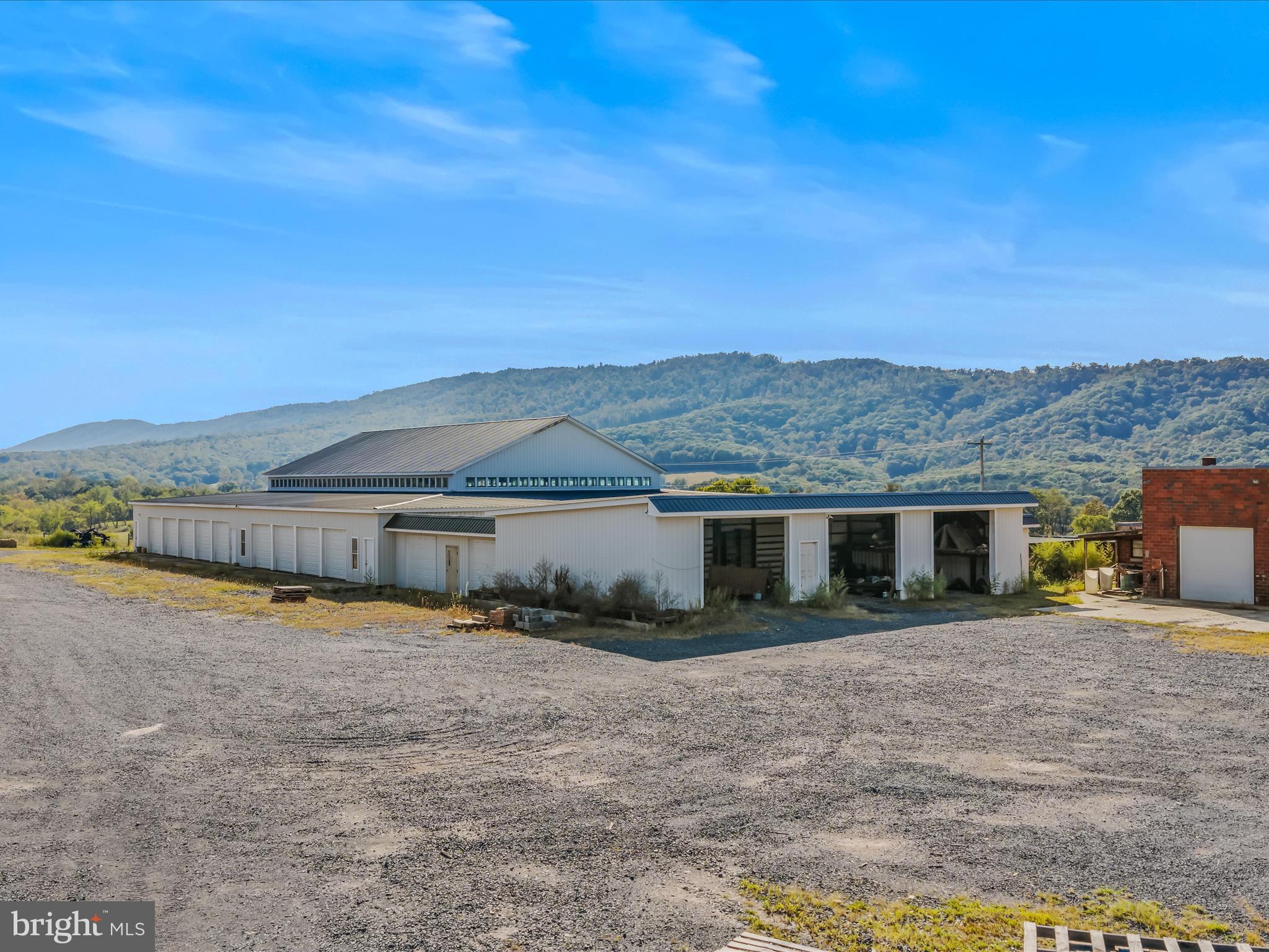 IMPERIAL ORCHARDS - Residential