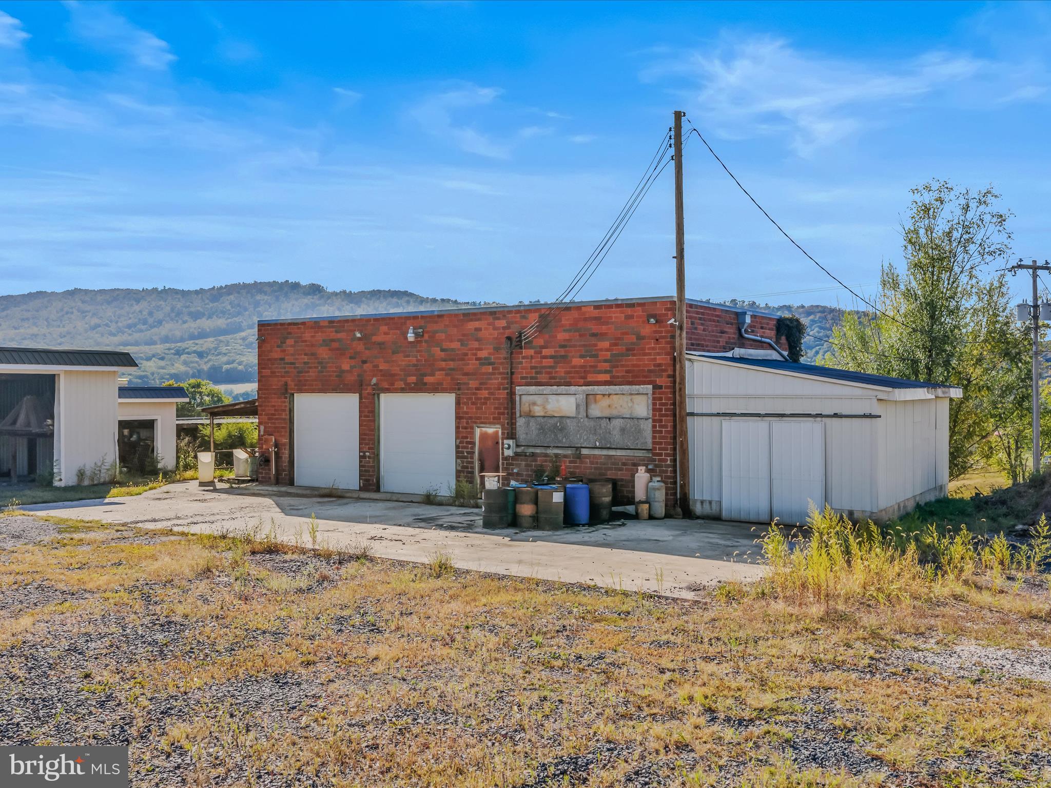 IMPERIAL ORCHARDS - Residential