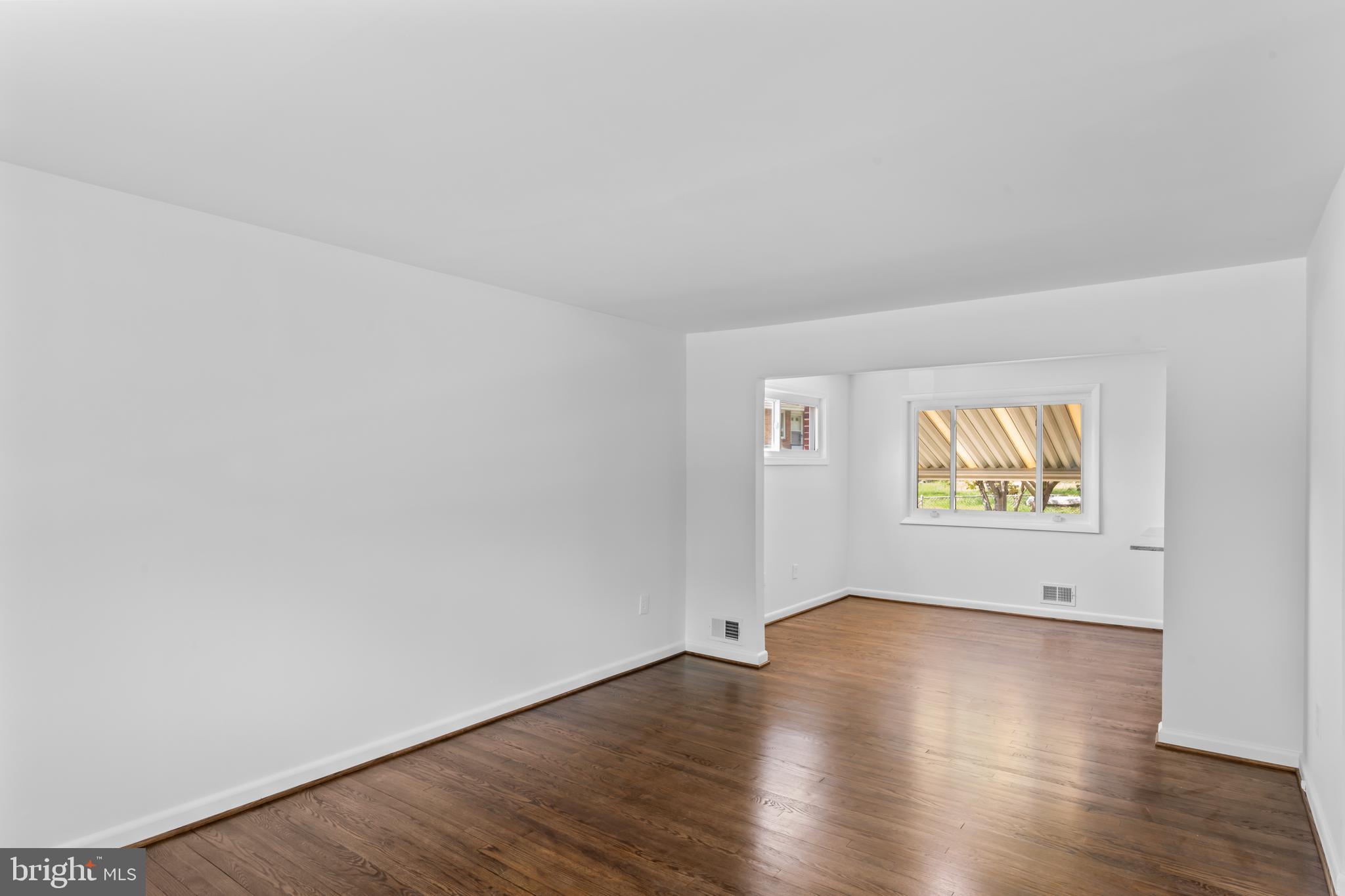 2521 FAIRHILL DRIVE
