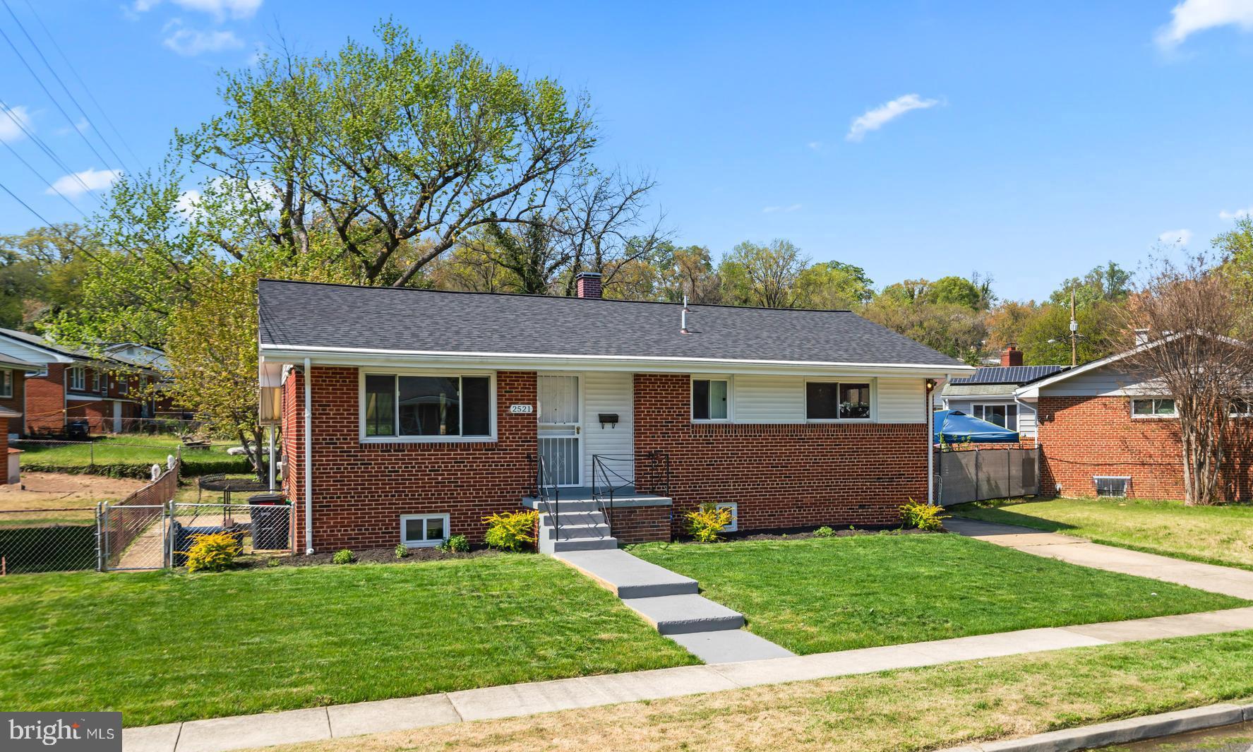2521 FAIRHILL DRIVE