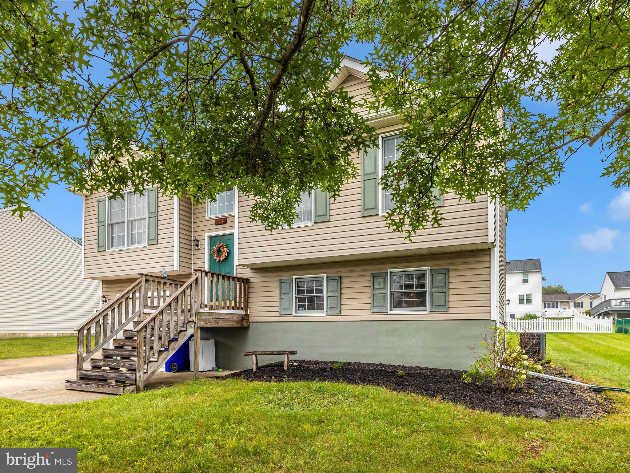 WOODLAND PARK - Residential