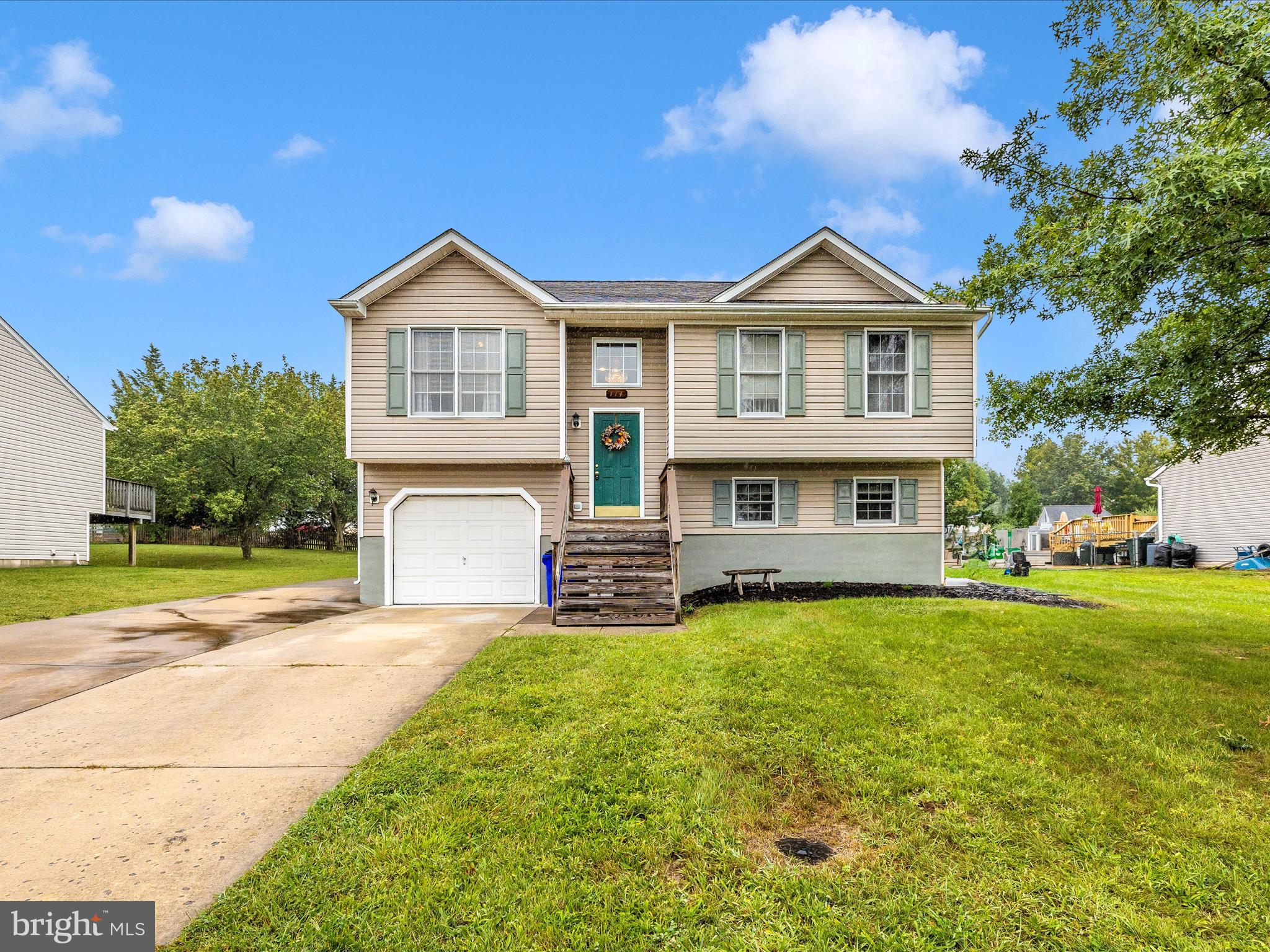 WOODLAND PARK - Residential