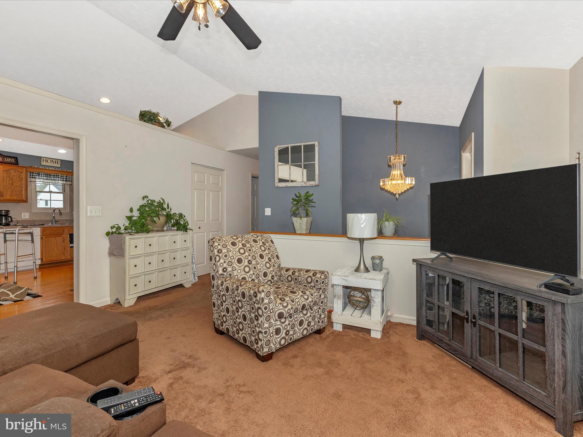 WOODLAND PARK - Residential