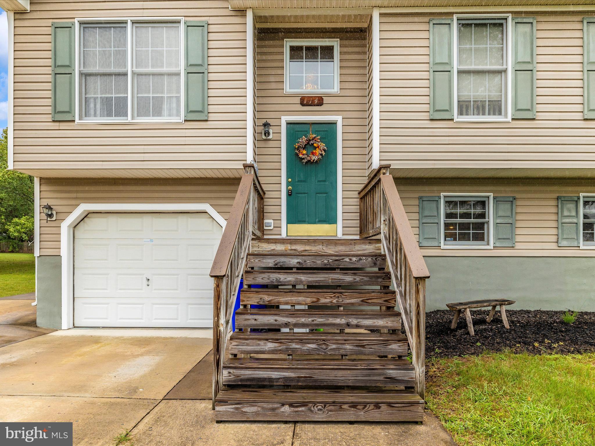 WOODLAND PARK - Residential