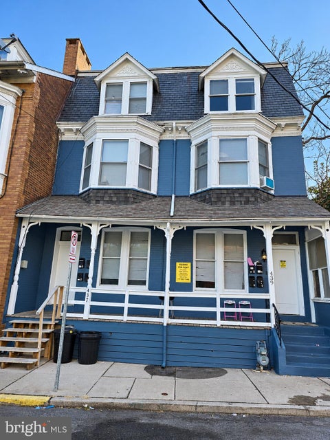 Photo of 437 Cleveland Avenue, YORK, PA 17401 (MLS # PAYK2112238)