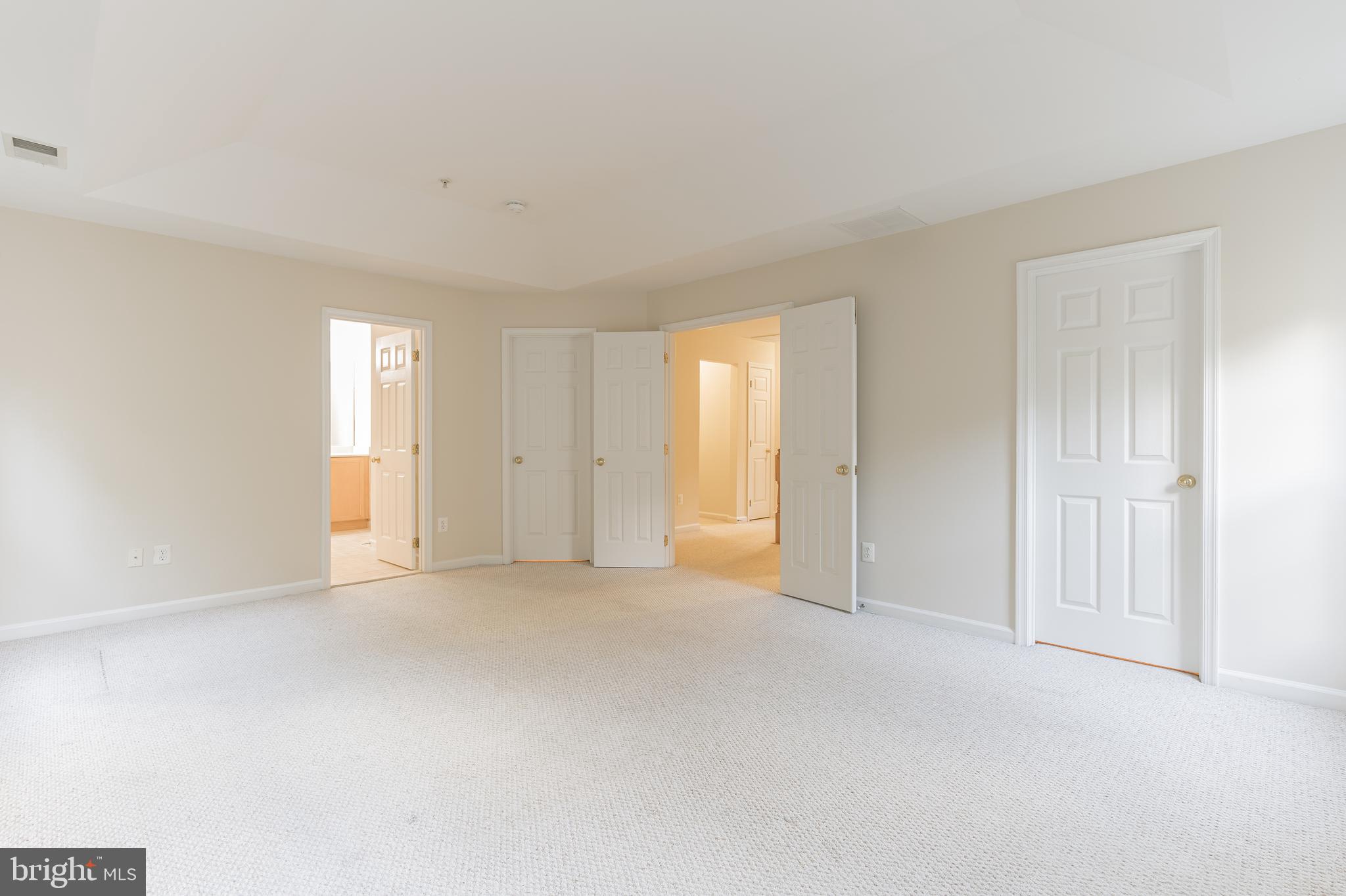 DAHLIA PARK OF WILDEWOOD - Residential