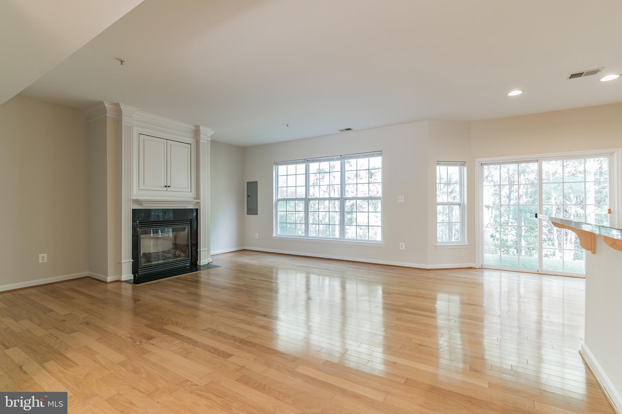 DAHLIA PARK OF WILDEWOOD - Residential