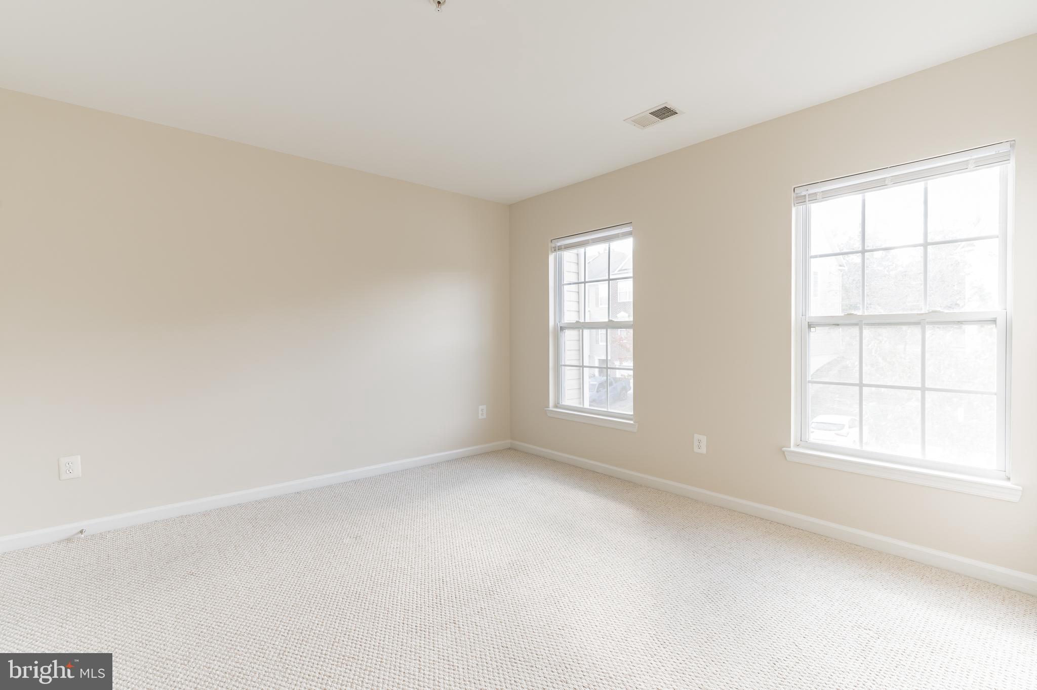 DAHLIA PARK OF WILDEWOOD - Residential