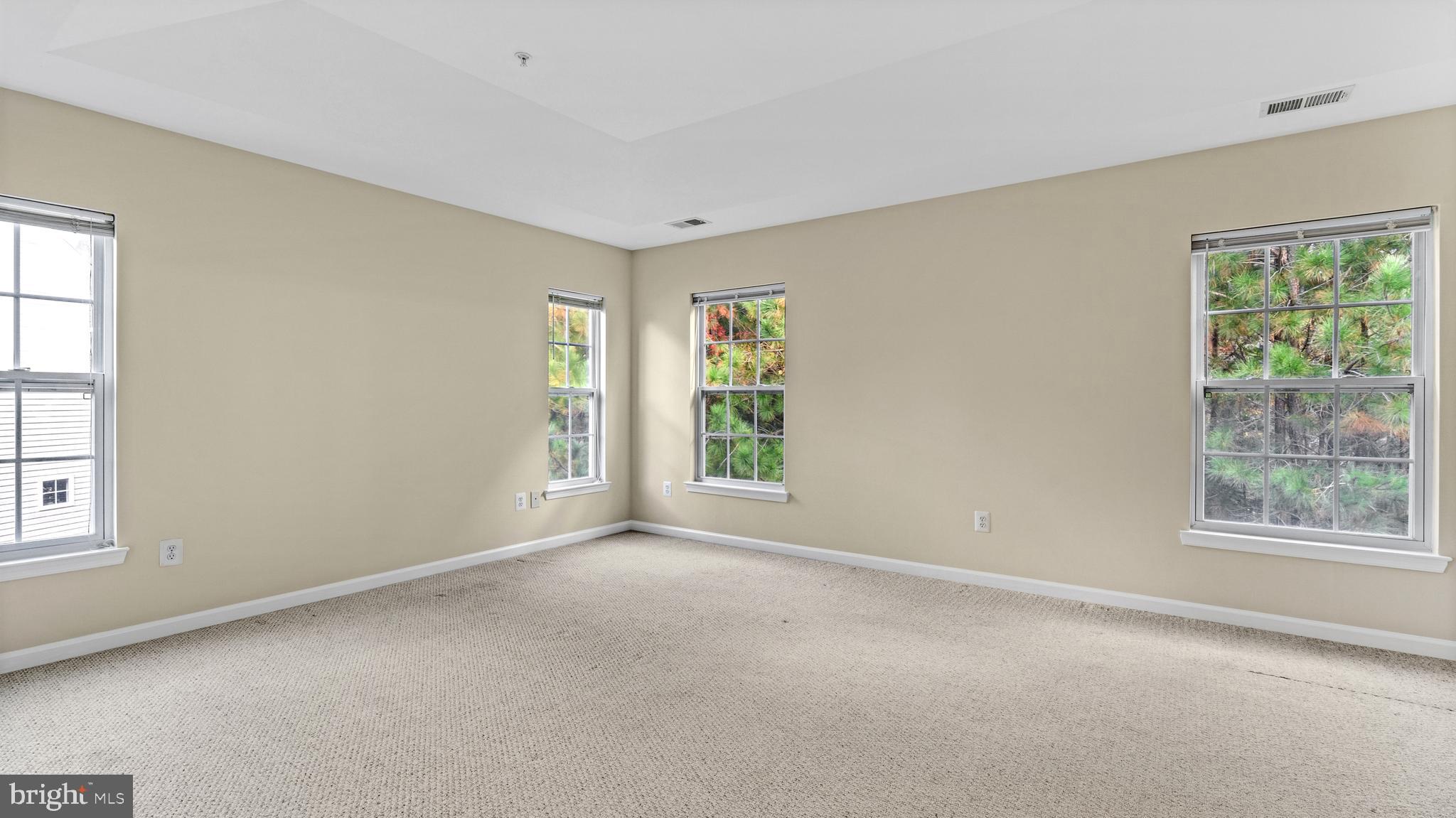 DAHLIA PARK OF WILDEWOOD - Residential