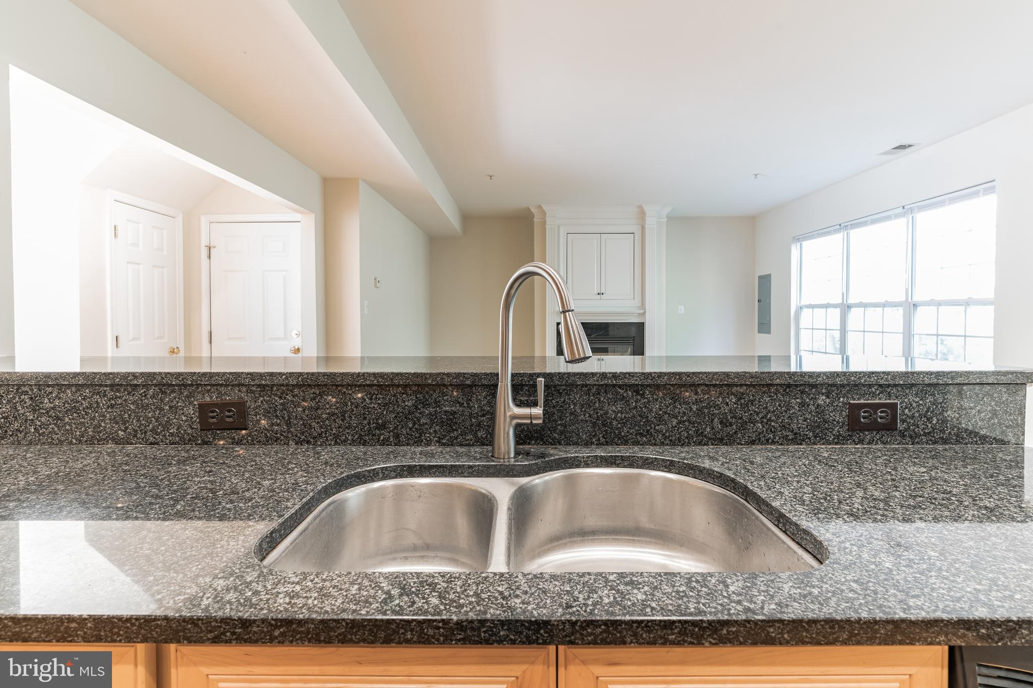 DAHLIA PARK OF WILDEWOOD - Residential