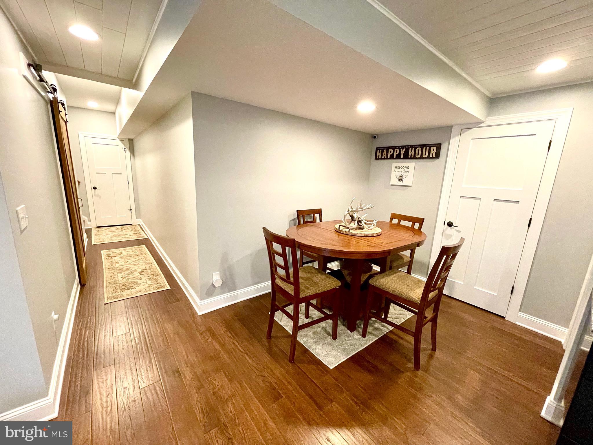 SUMMERS RIDGE SOUTH - Residential