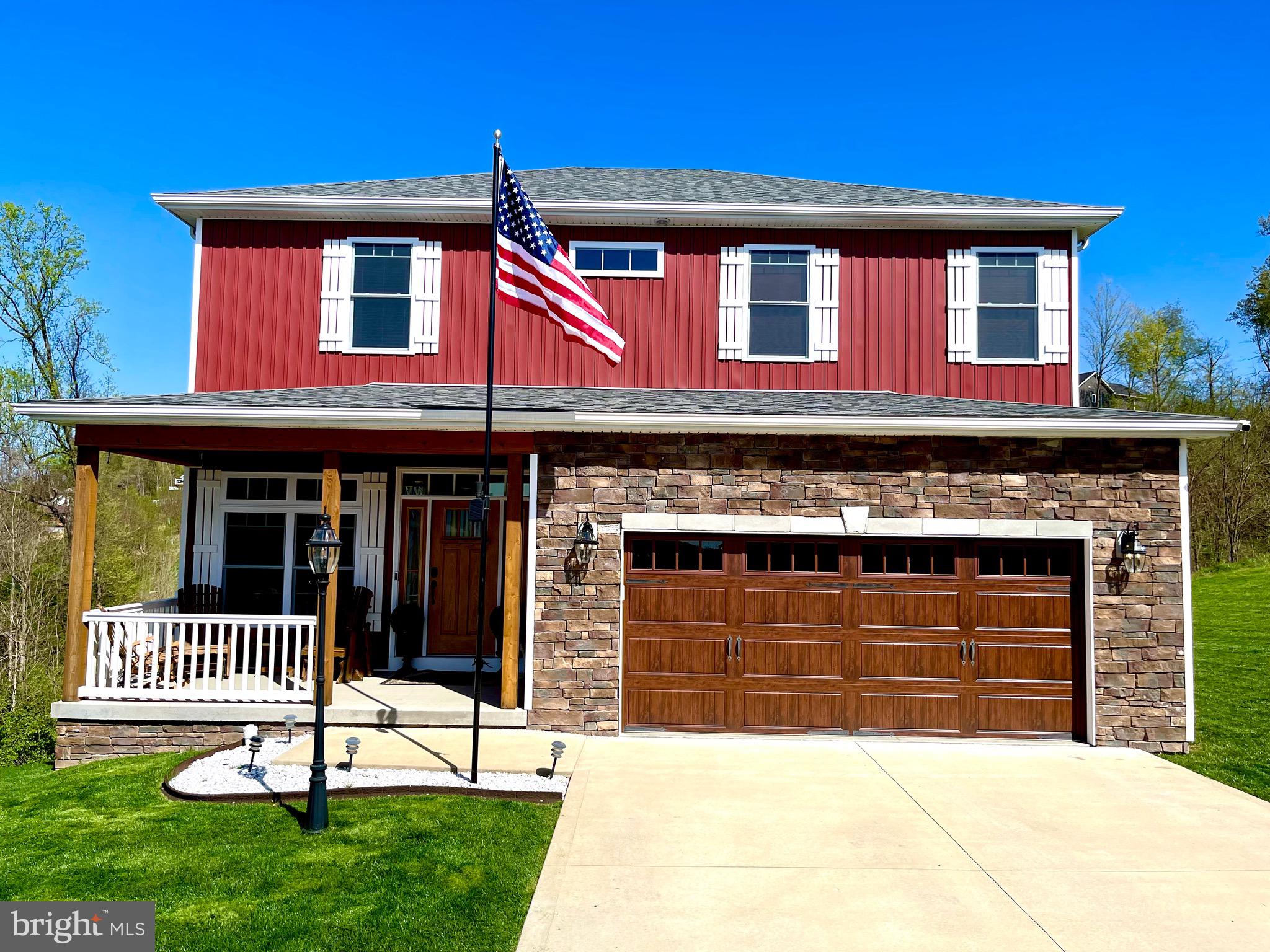 SUMMERS RIDGE SOUTH - Residential