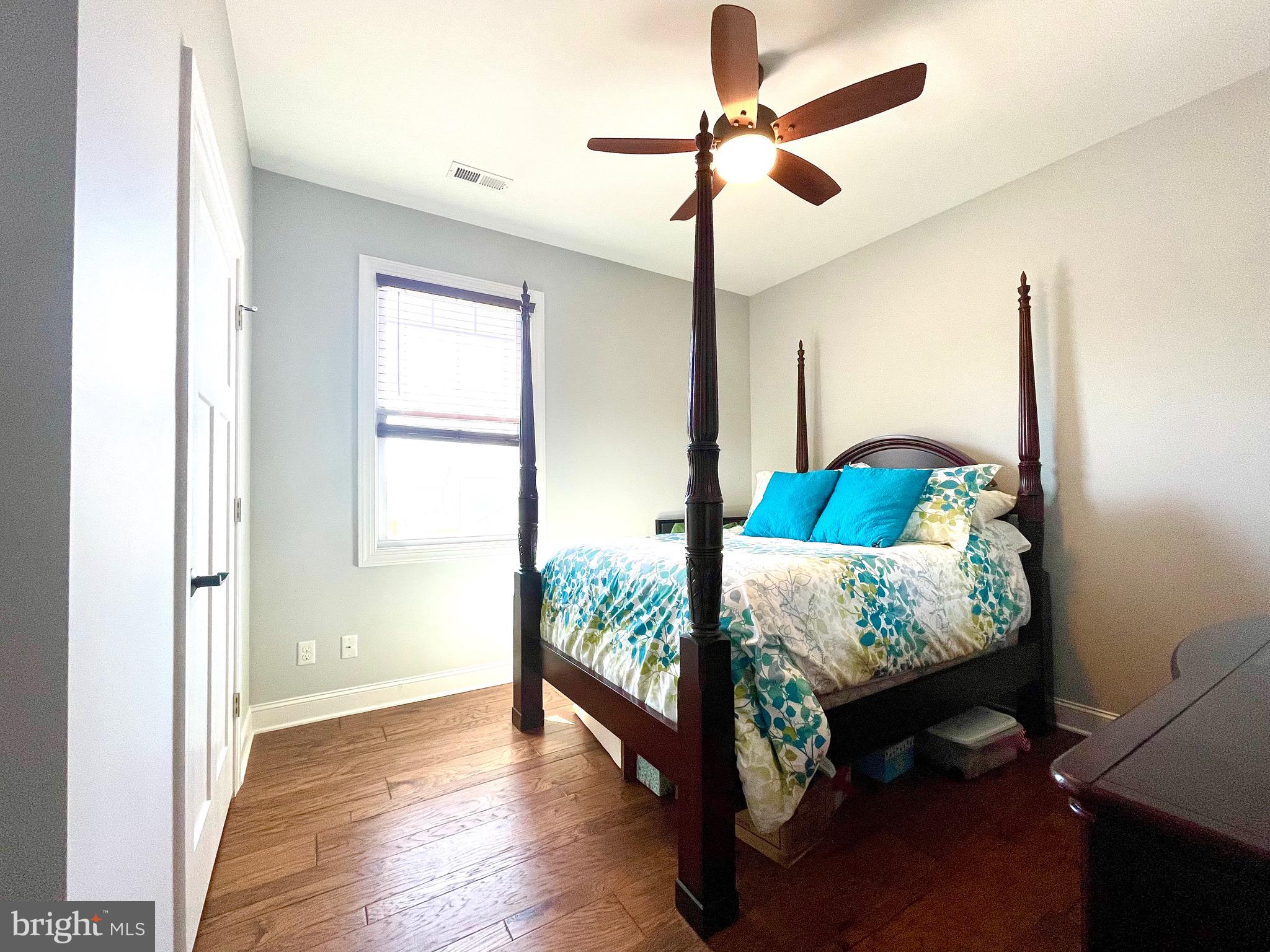 SUMMERS RIDGE SOUTH - Residential