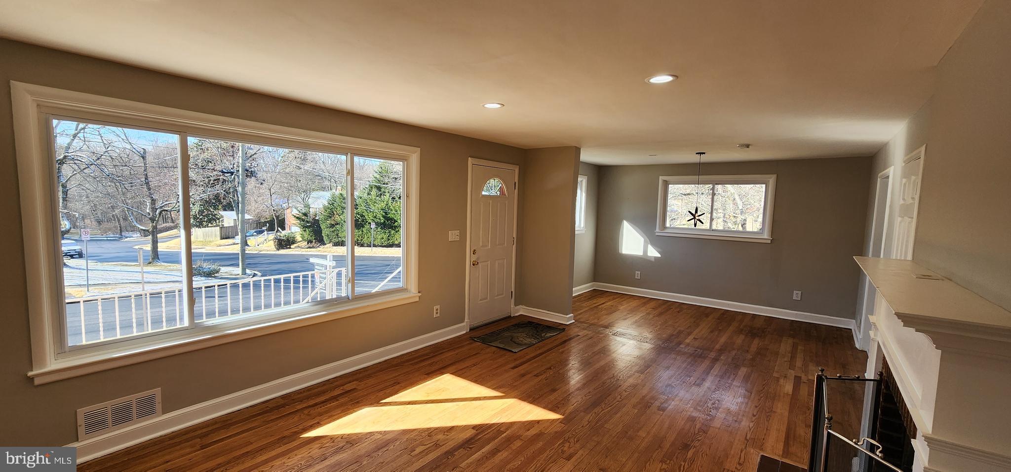 CARROLL KNOLLS - Residential