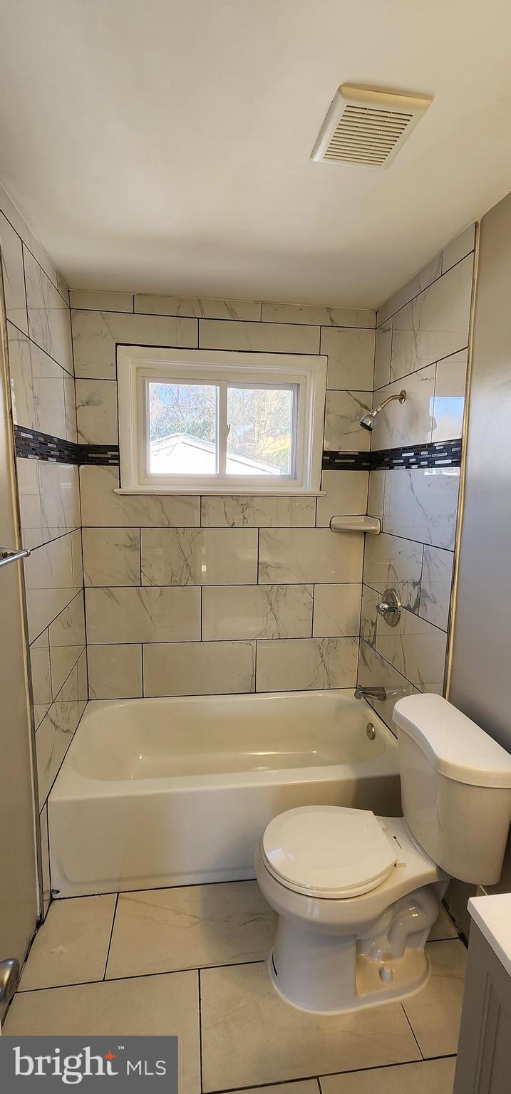 CARROLL KNOLLS - Residential