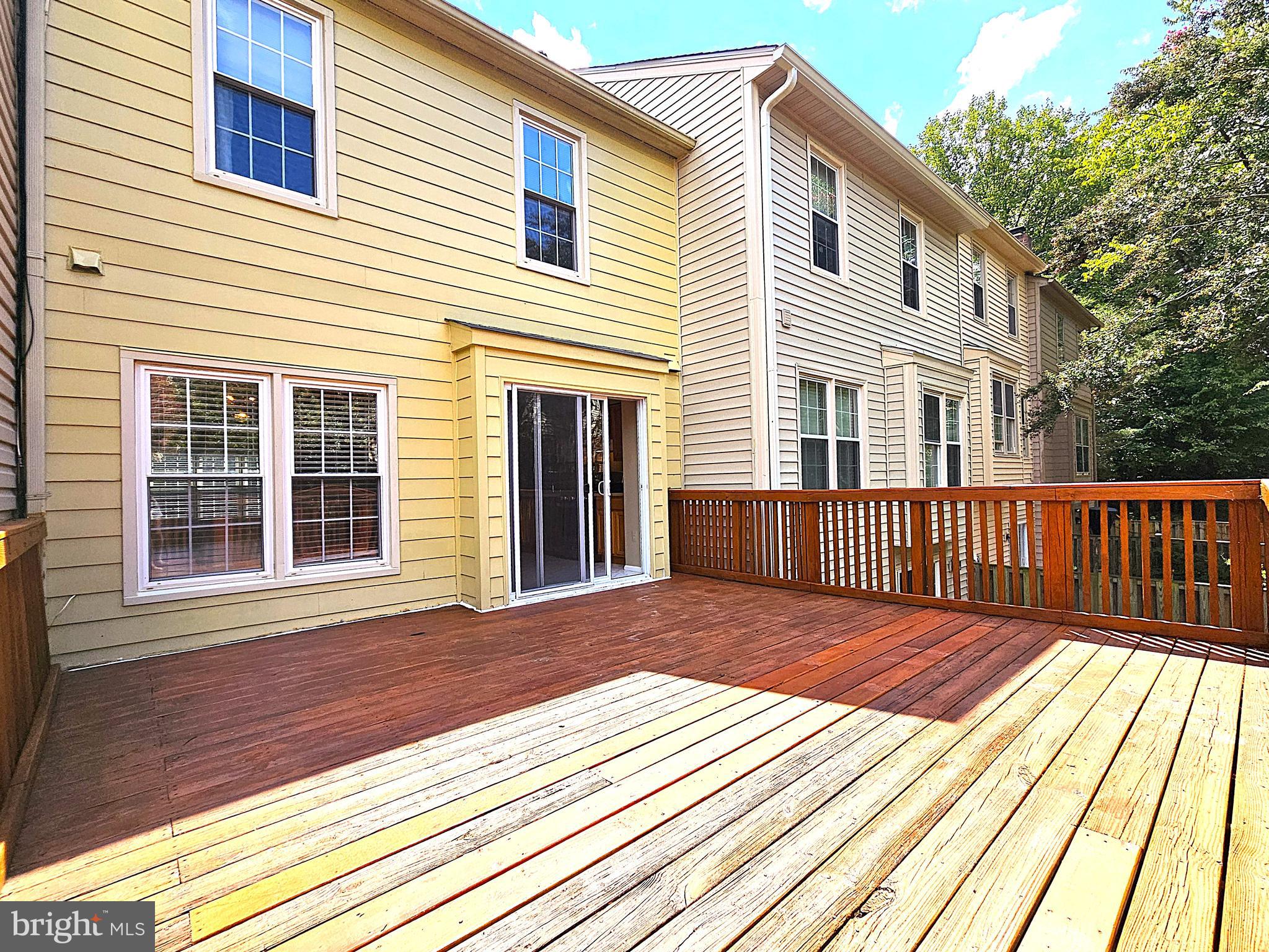 KINGS PARK WEST - Residential Lease