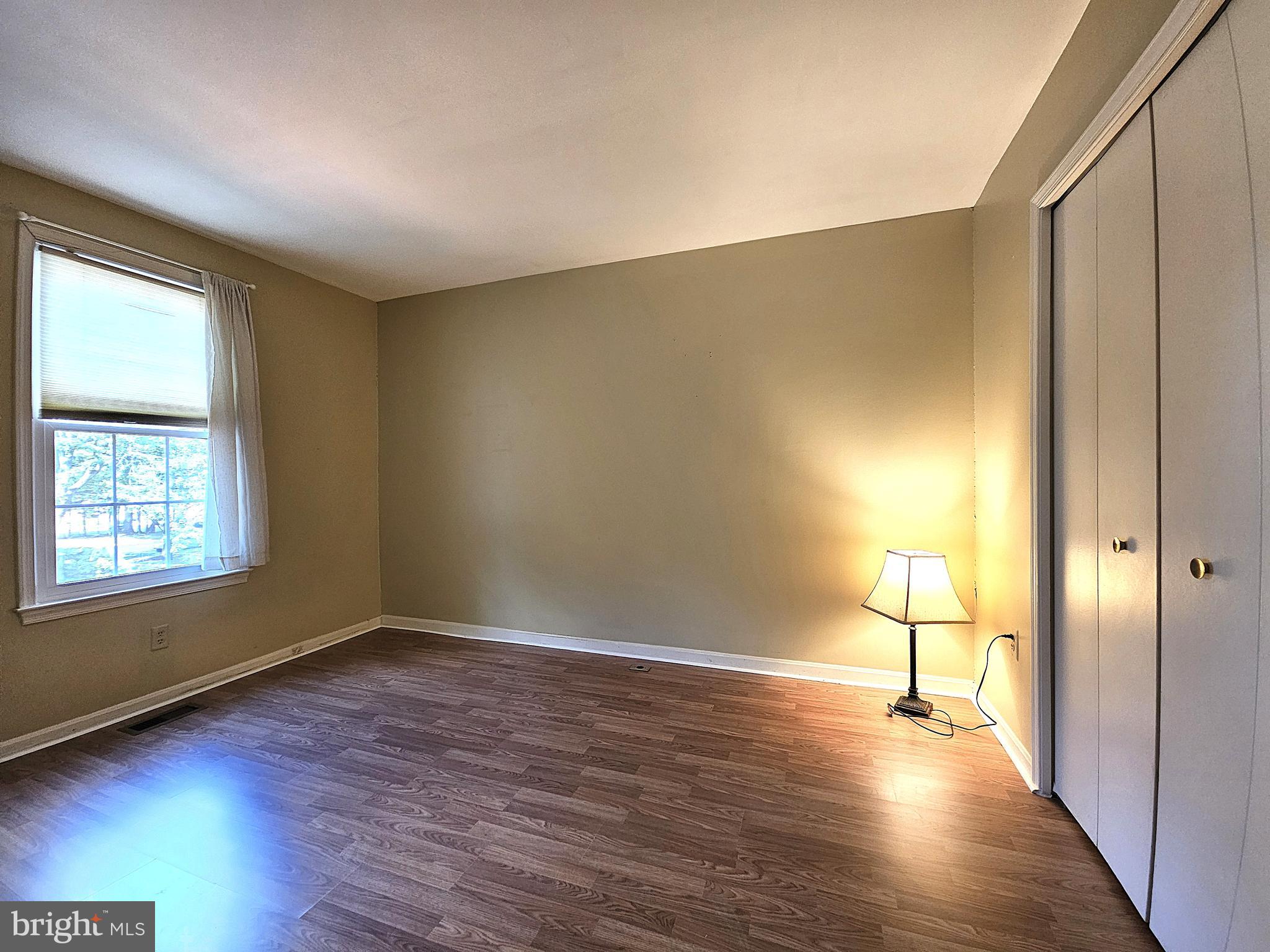 KINGS PARK WEST - Residential Lease