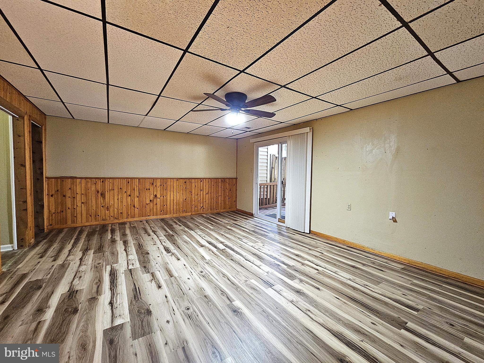 KINGS PARK WEST - Residential Lease