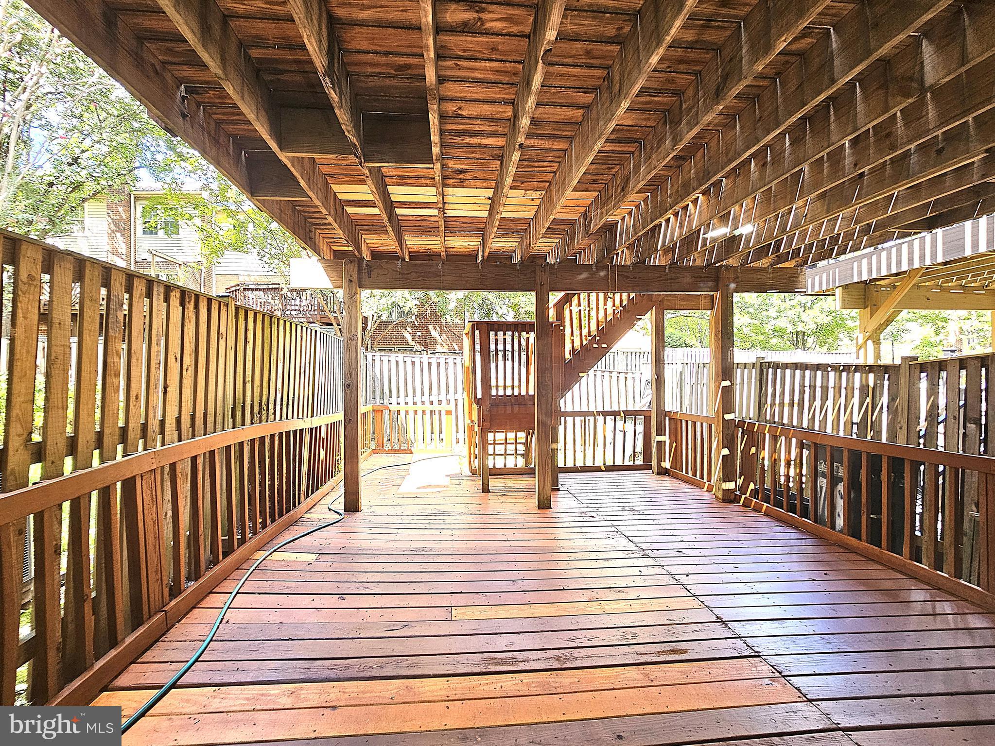 KINGS PARK WEST - Residential Lease