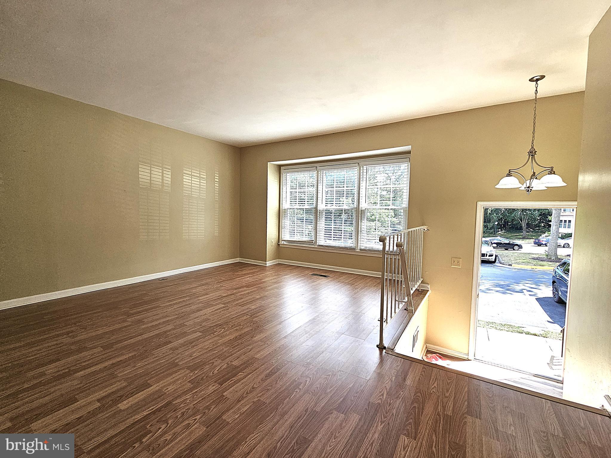 KINGS PARK WEST - Residential Lease