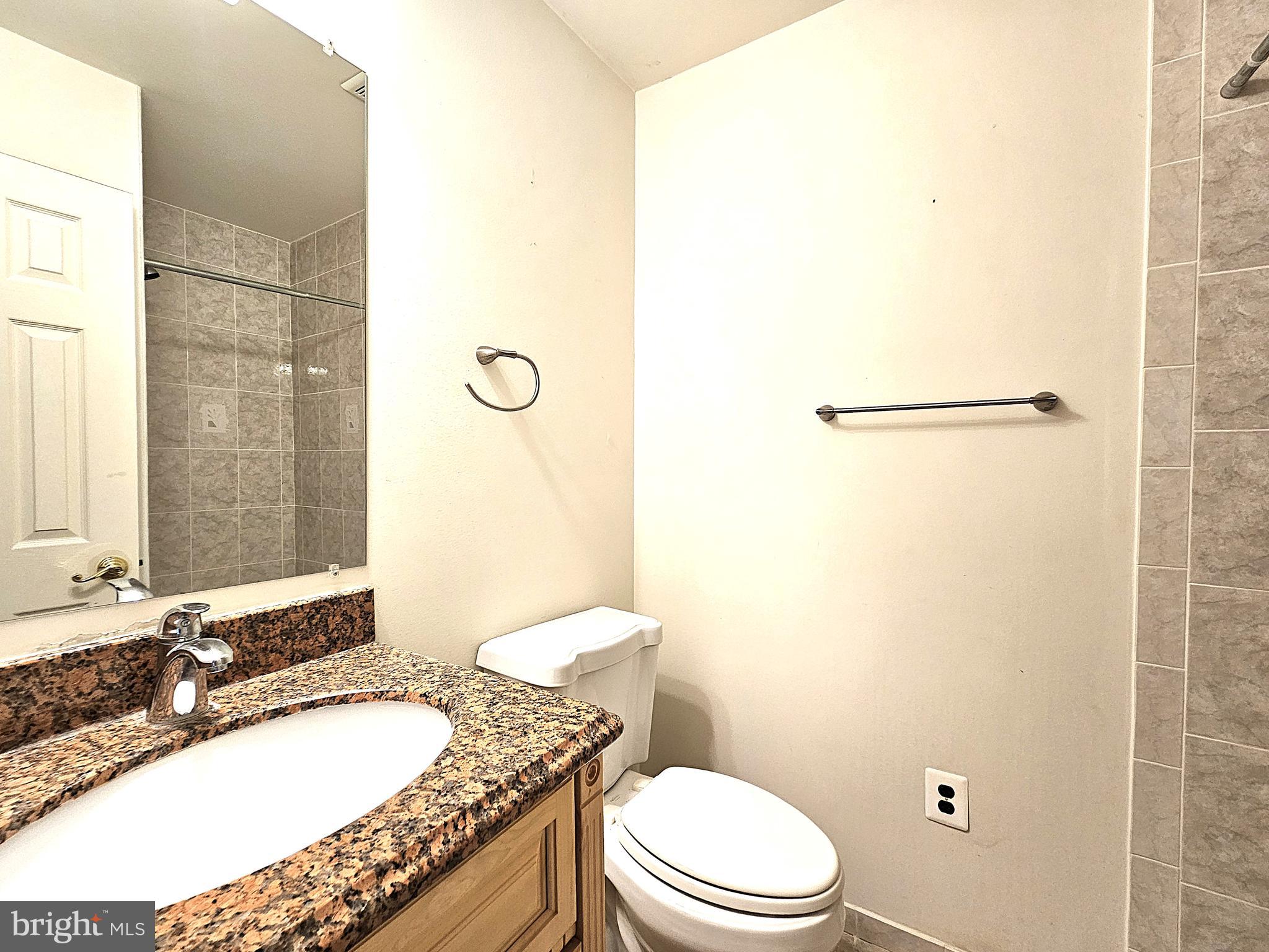 KINGS PARK WEST - Residential Lease