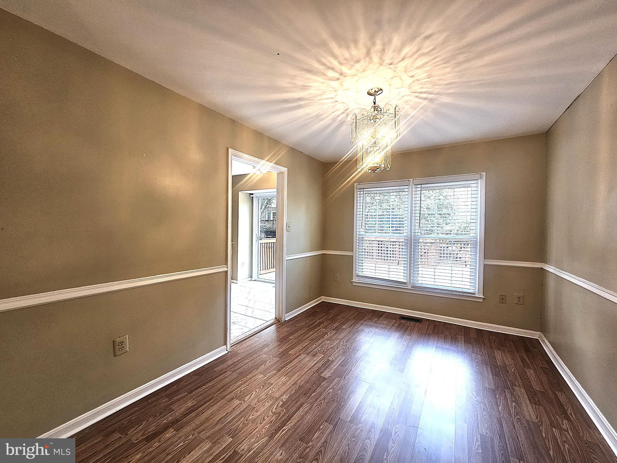 KINGS PARK WEST - Residential Lease