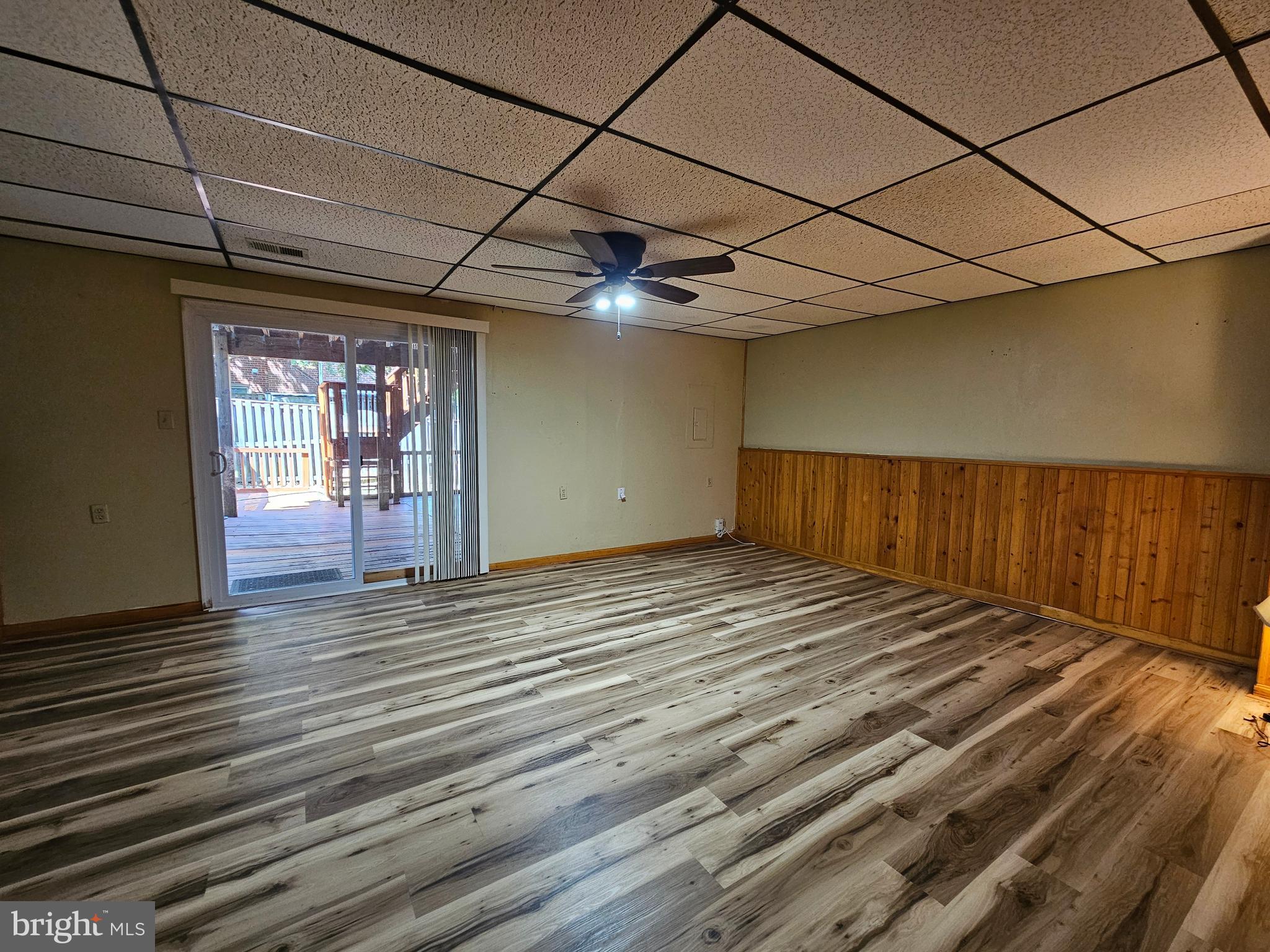 KINGS PARK WEST - Residential Lease