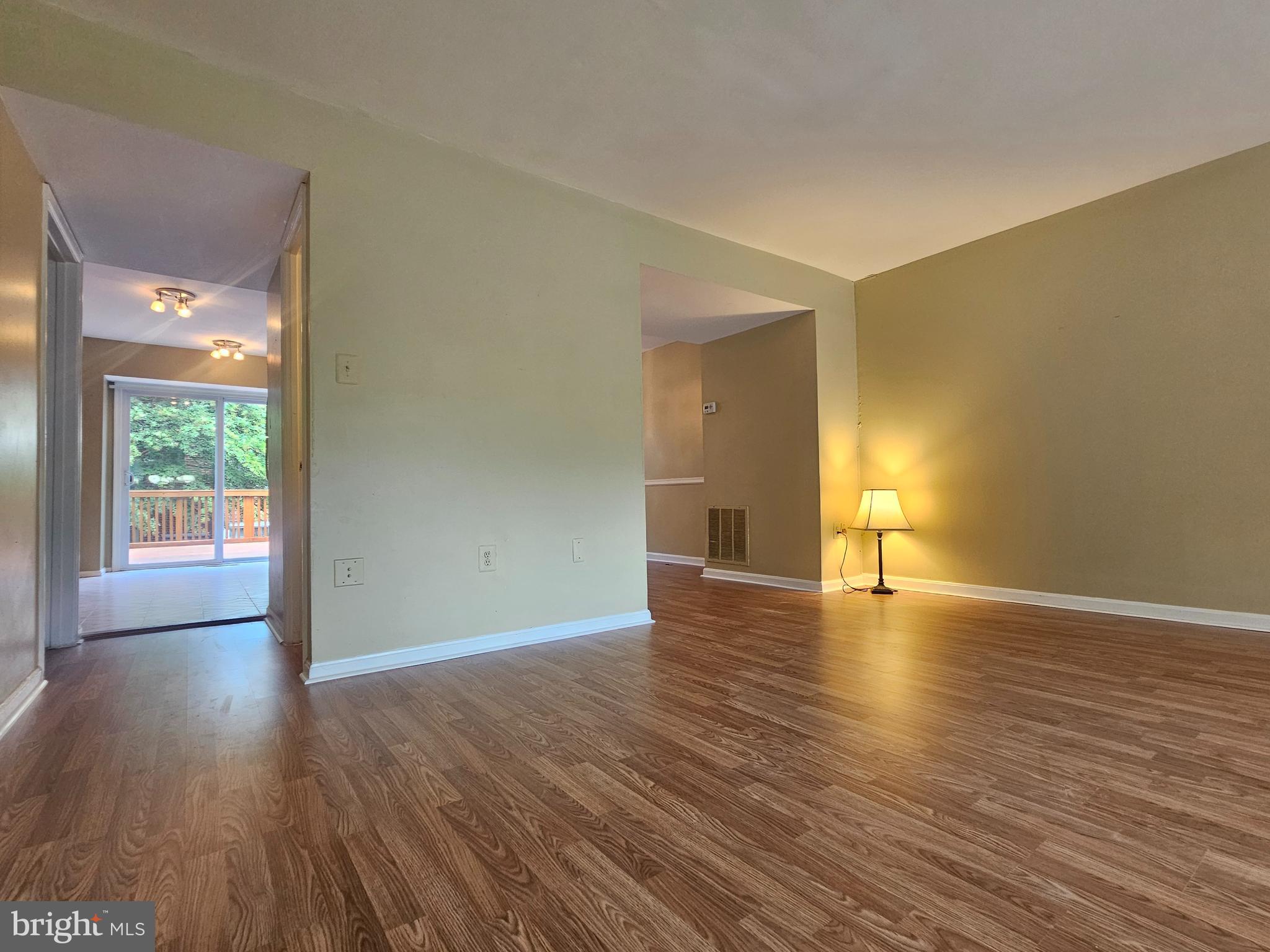 KINGS PARK WEST - Residential Lease