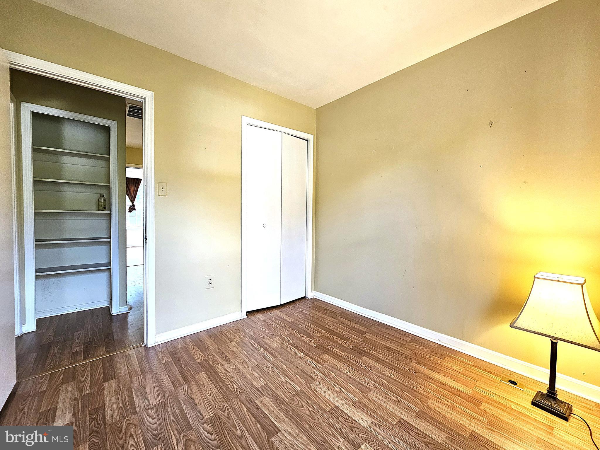 KINGS PARK WEST - Residential Lease