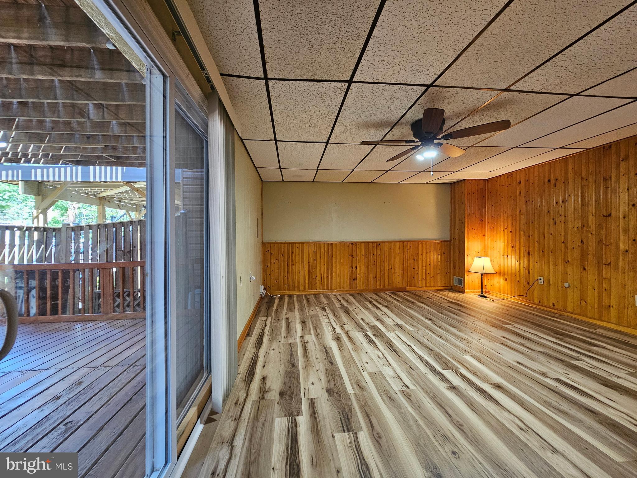 KINGS PARK WEST - Residential Lease