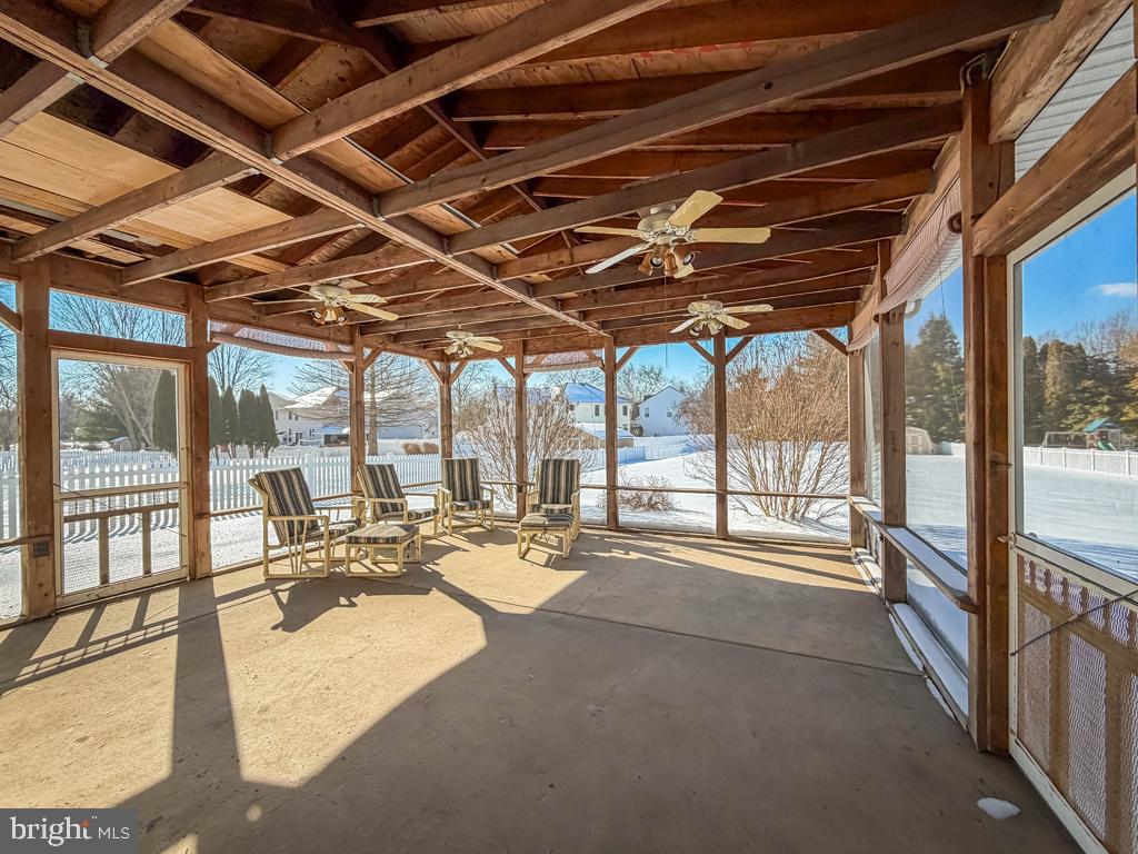 SILVER LAKE AT NEW - Residential