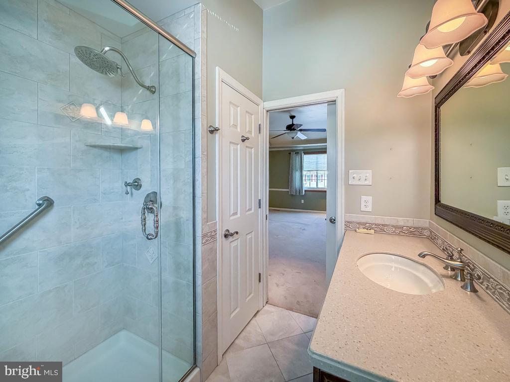 SILVER LAKE AT NEW - Residential