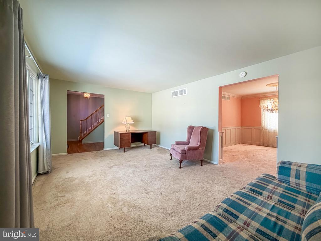 SILVER LAKE AT NEW - Residential