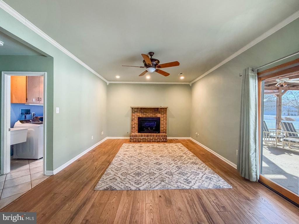 SILVER LAKE AT NEW - Residential