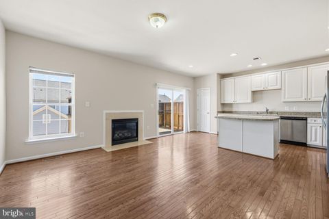 Tiny photo for 1114 Ellis Avenue, FREDERICKSBURG, VA 22401 (MLS # VAFB2010286)