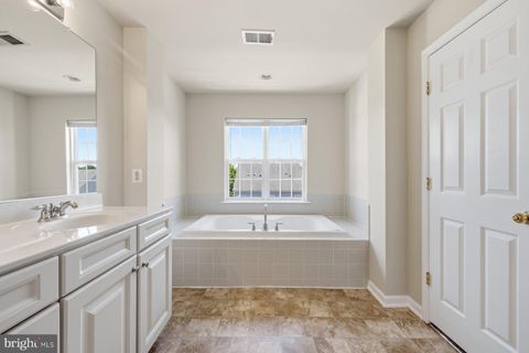 Tiny photo for 1114 Ellis Avenue, FREDERICKSBURG, VA 22401 (MLS # VAFB2010286)