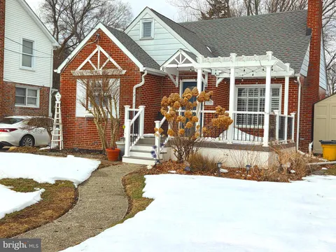 539 W Kings Highway W, Audubon, NJ MLS: NJCD2111142