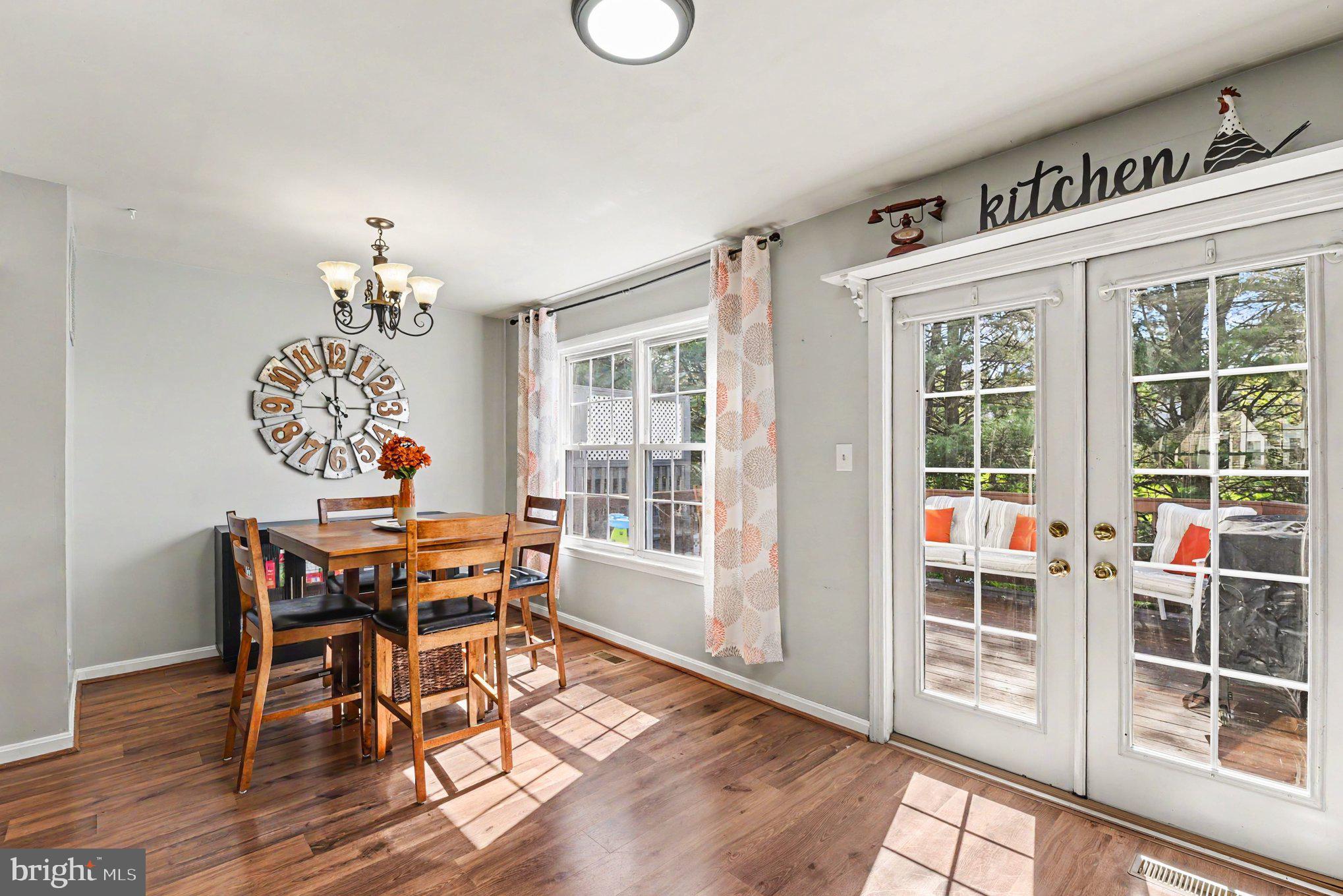 VILLAGE OF THOMAS RUN - Residential