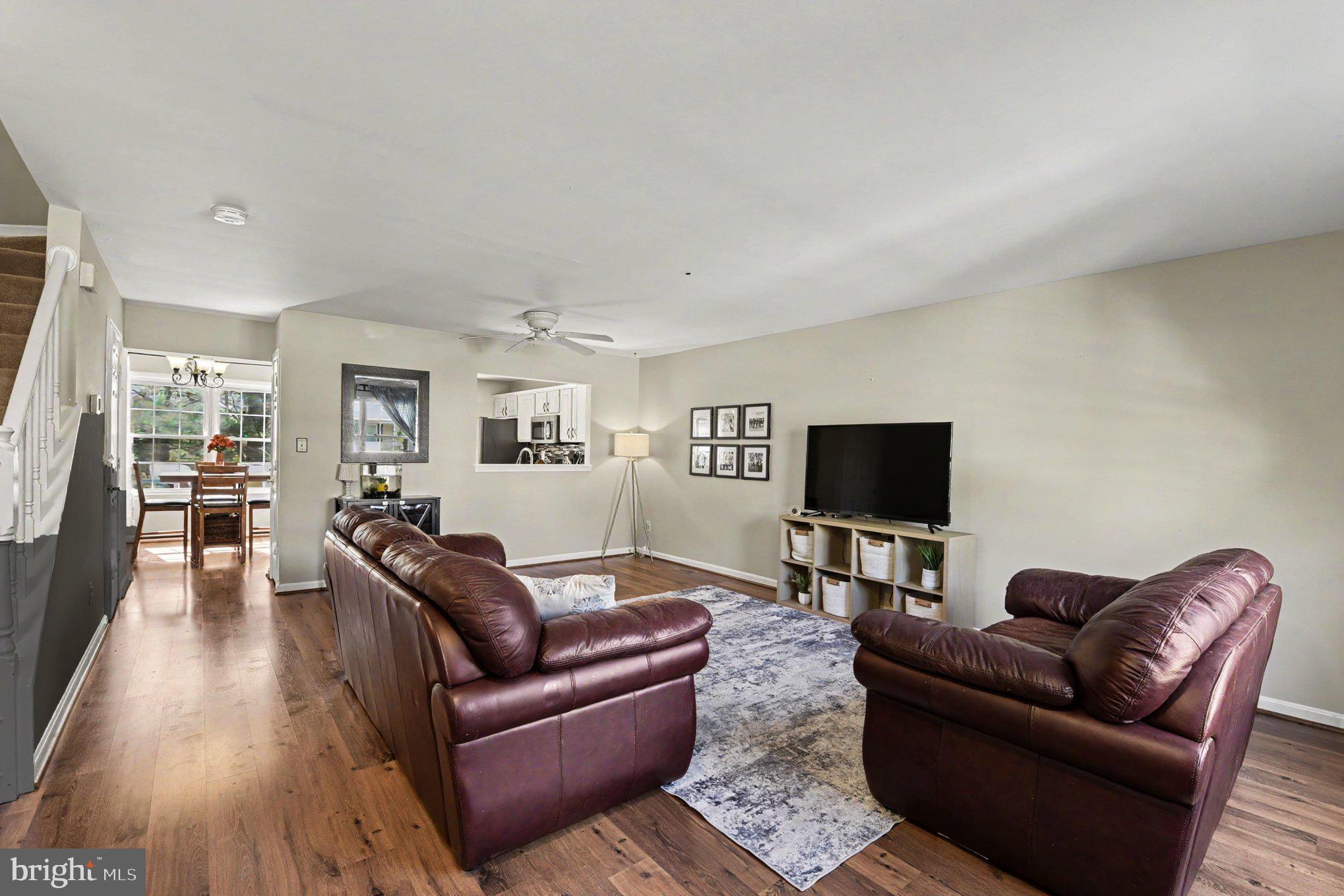VILLAGE OF THOMAS RUN - Residential