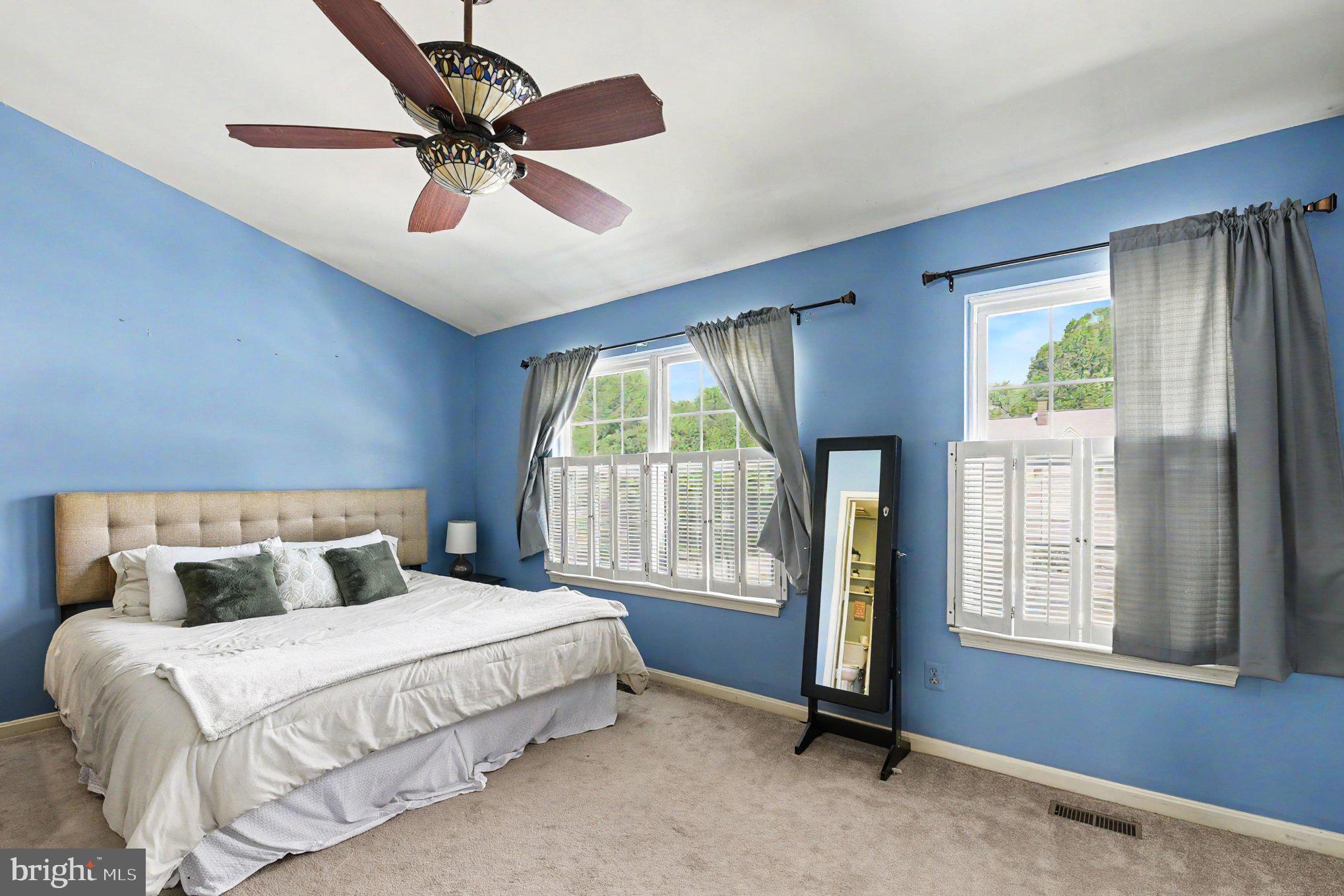 VILLAGE OF THOMAS RUN - Residential