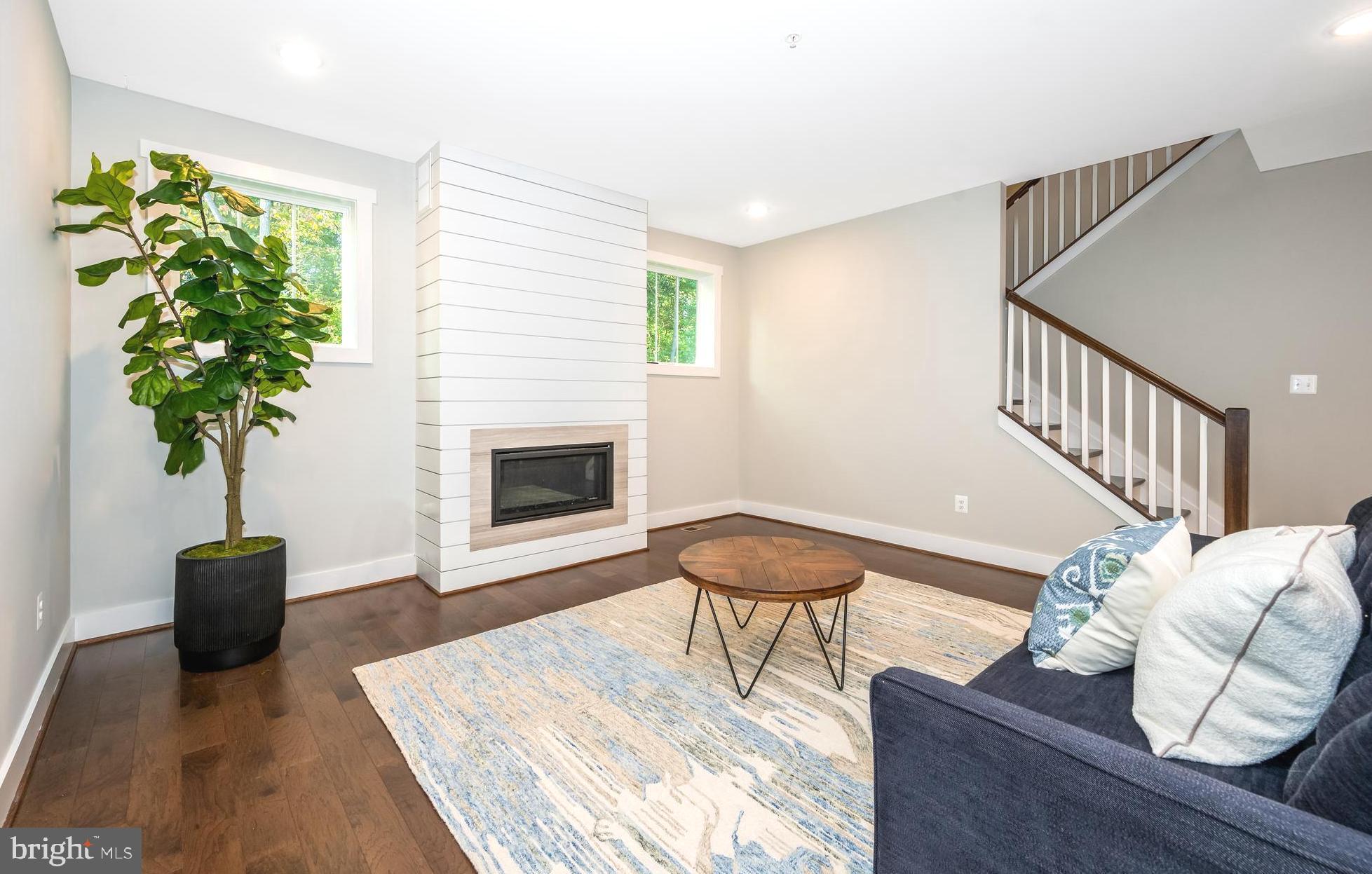 GOSHEN ESTATES - Residential