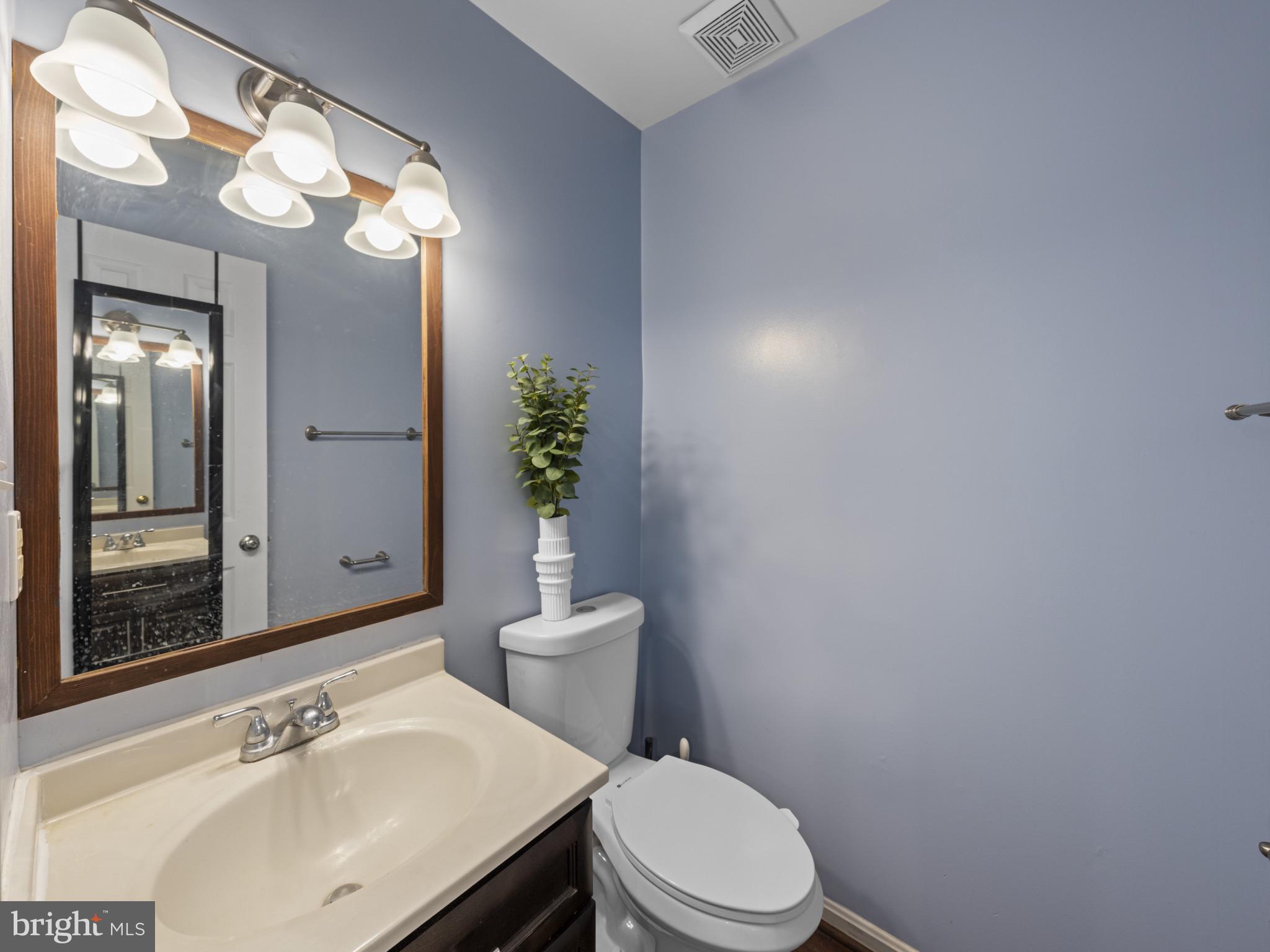 WOODMONT PLACE - Residential Lease