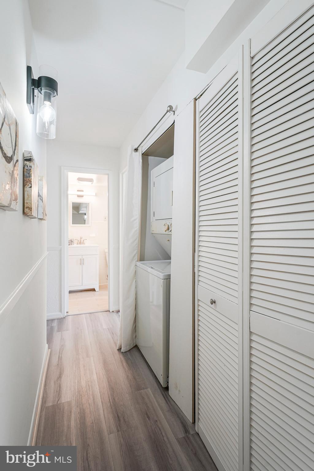 GLENVALE CONDO - Residential